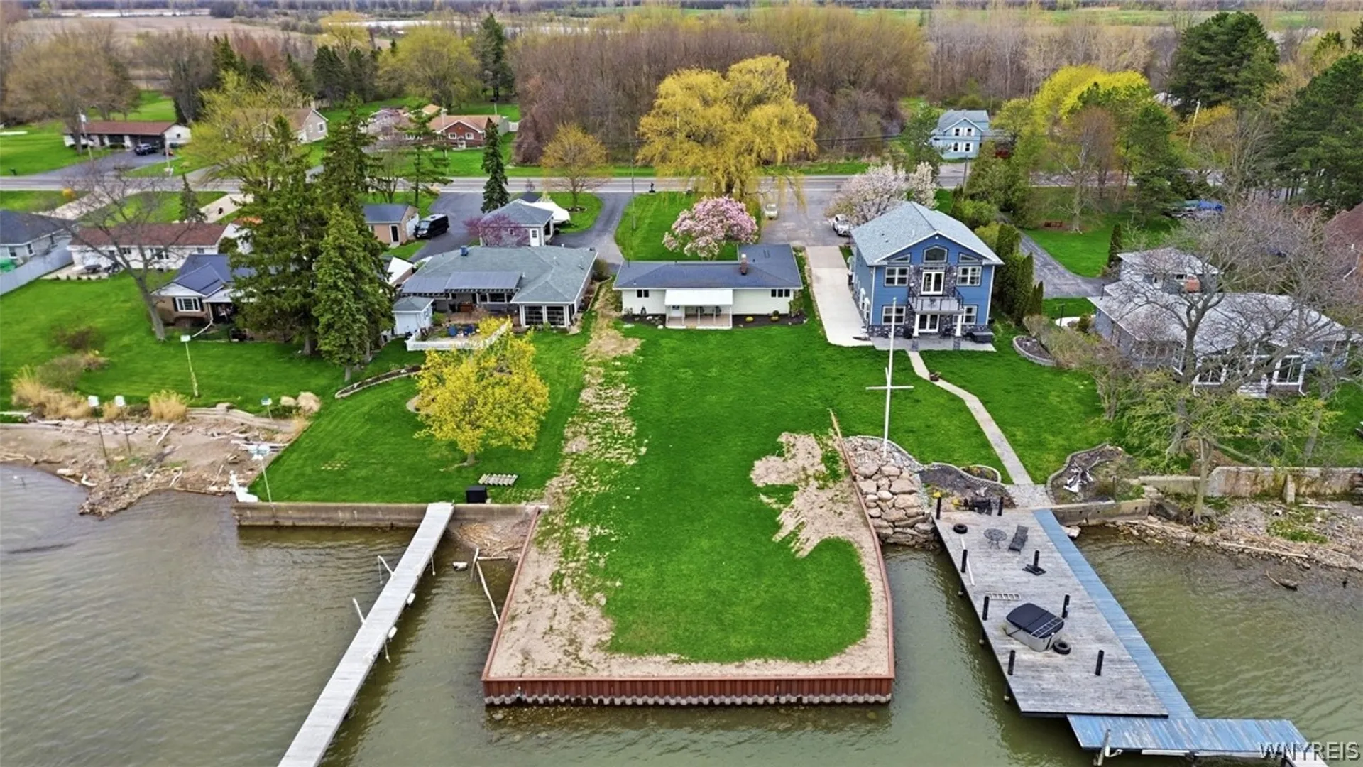 Property at 2484 River Road, Wheatfield, NY 14304 35