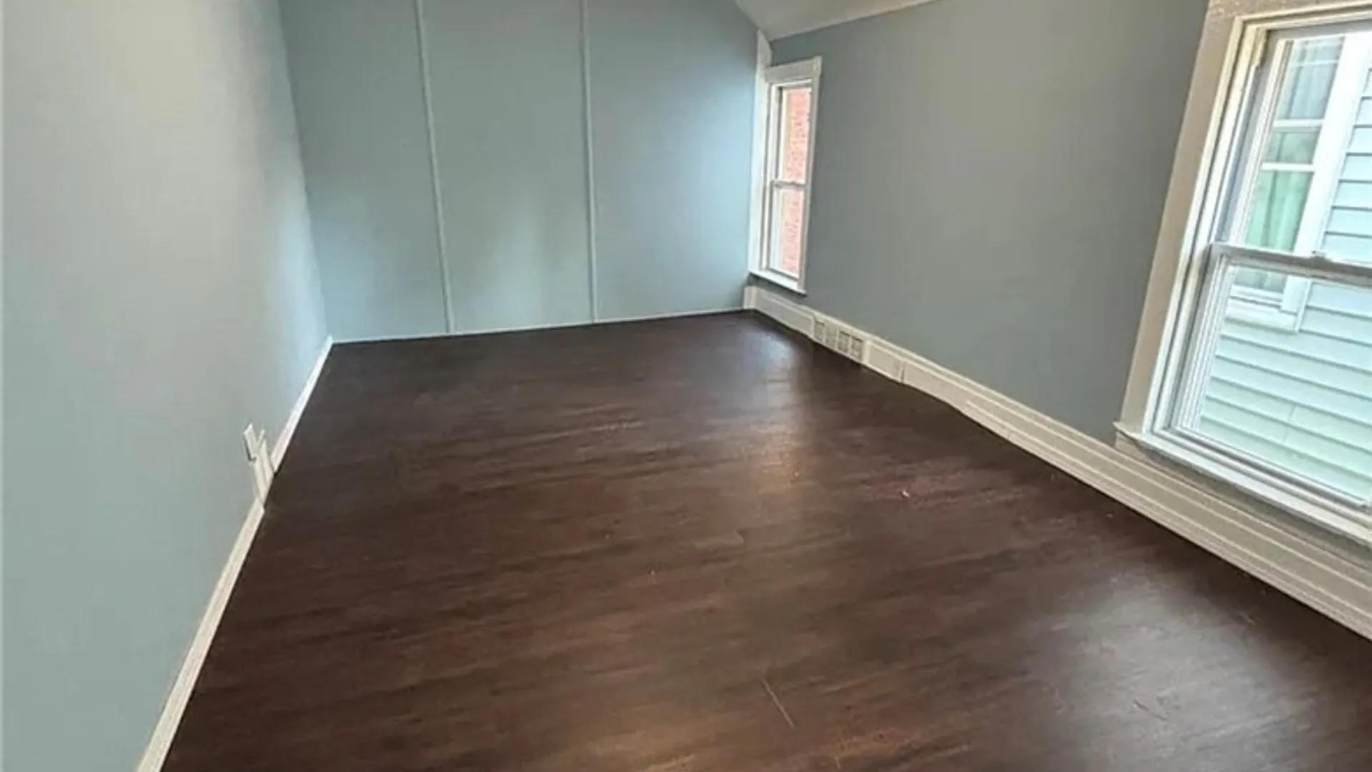 Property at 1121 Linwood Avenue, Niagara Falls, NY 14305 16