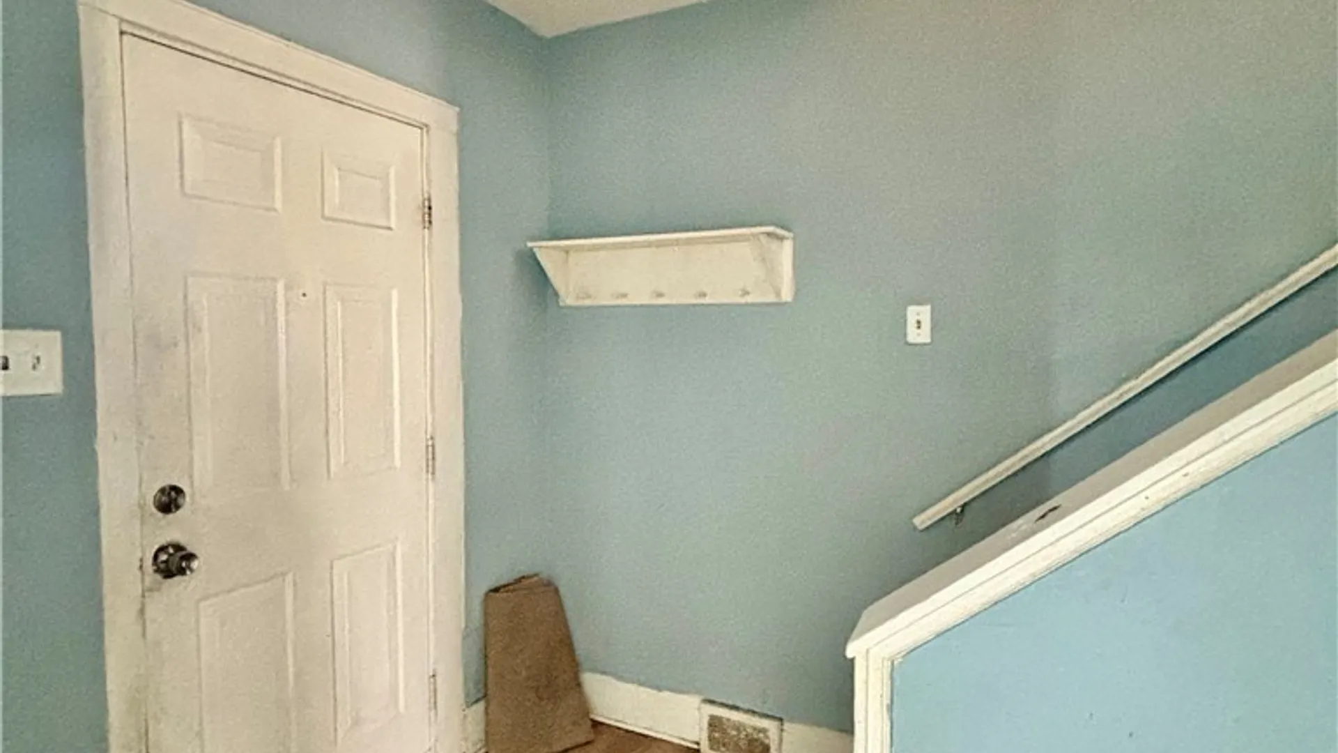 Property at 1121 Linwood Avenue, Niagara Falls, NY 14305 6