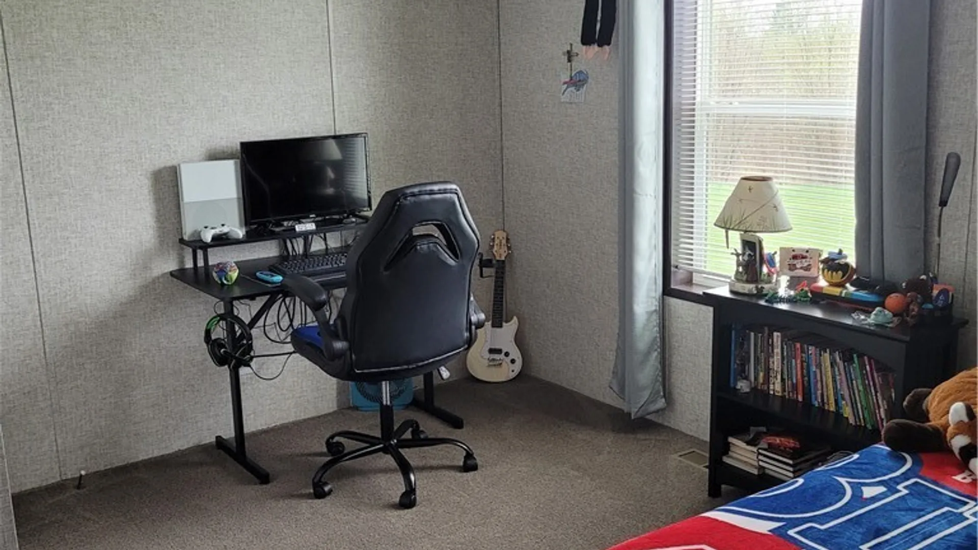 Property at 4029 Seneca Parkway, Niagara, NY 14304 12