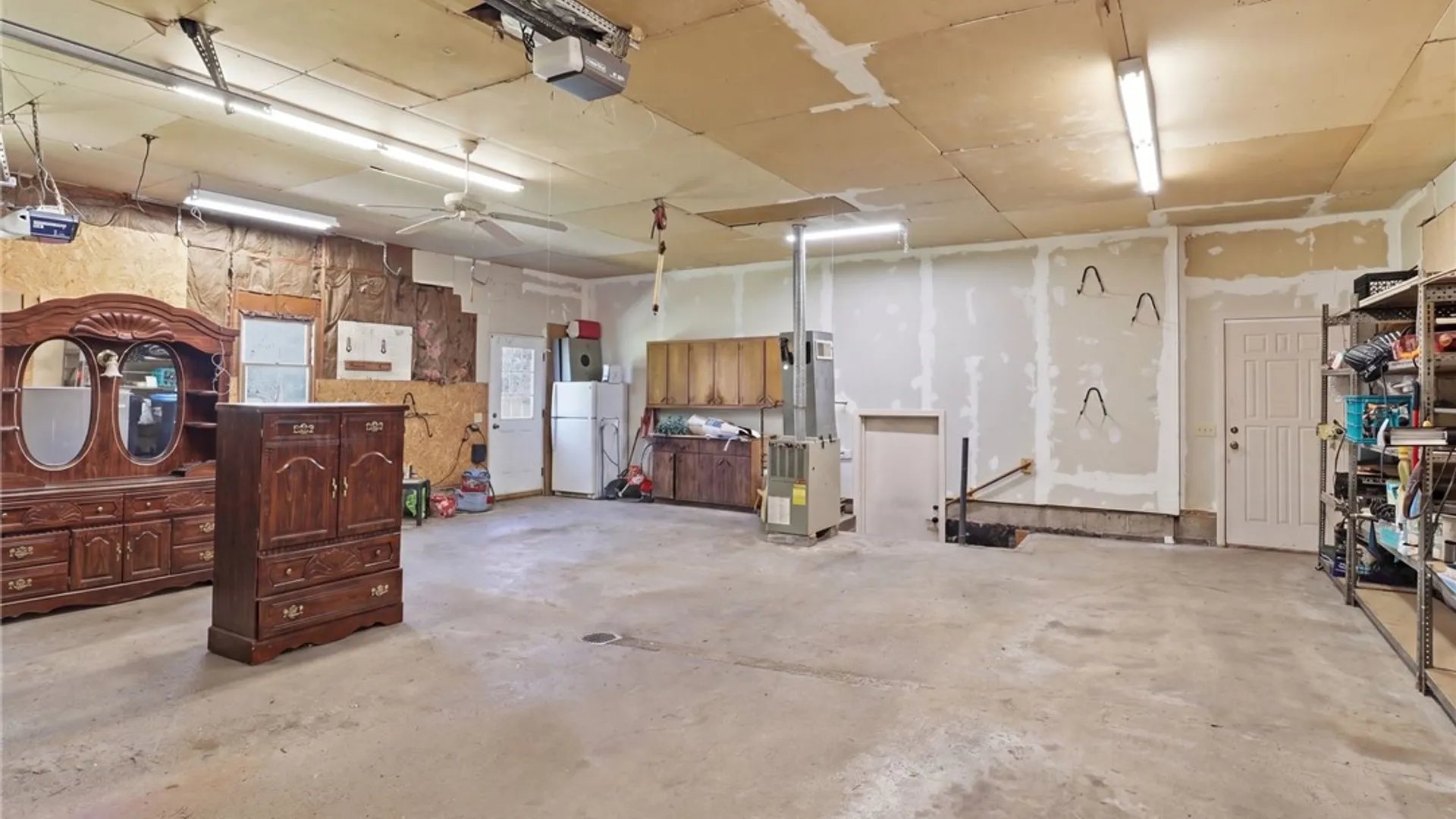 Property at 63 Pine Hill Road, Parma, NY 14559 38