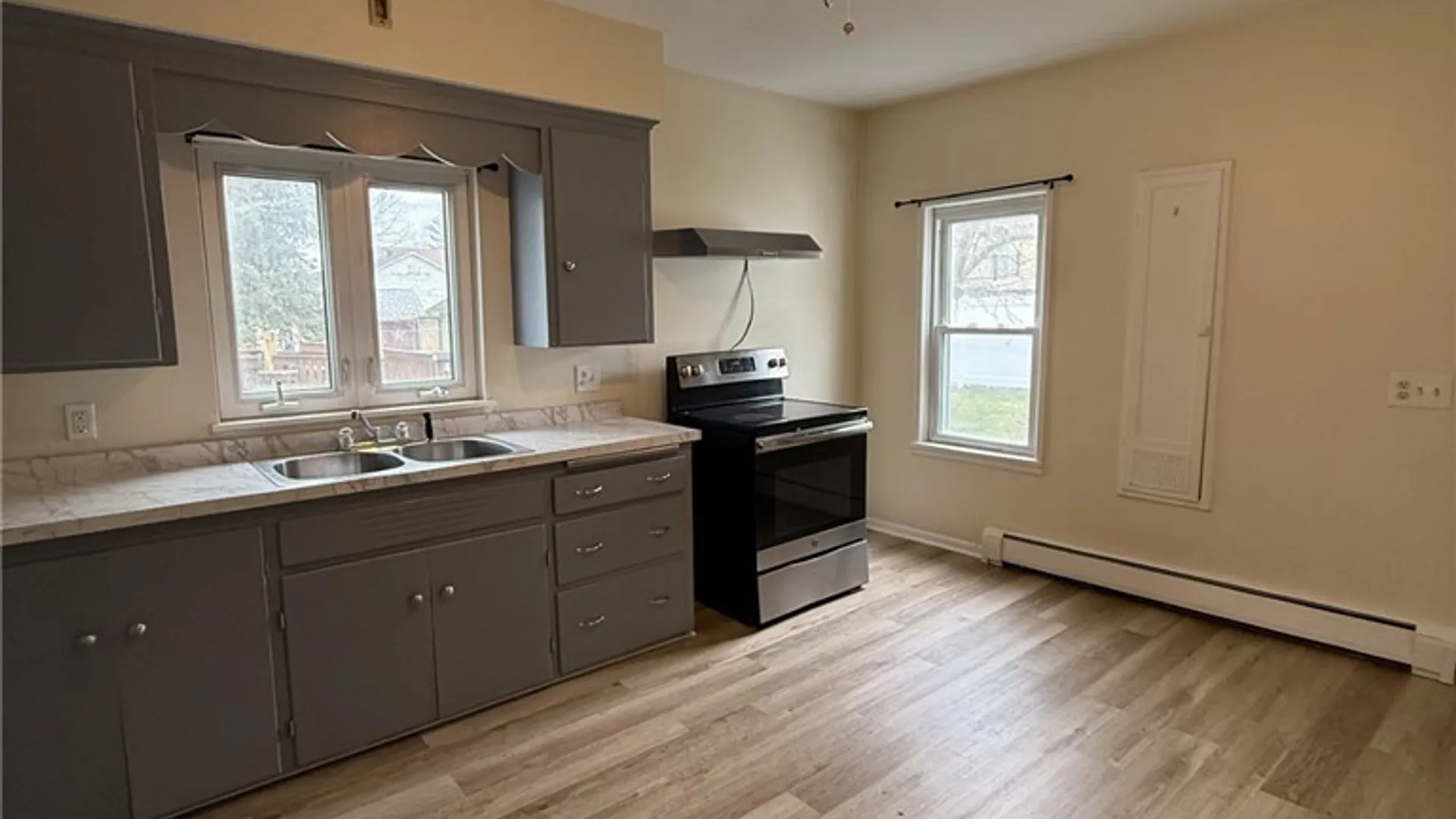 Property at 127 Hutchins Street, Batavia City, NY 14020 15