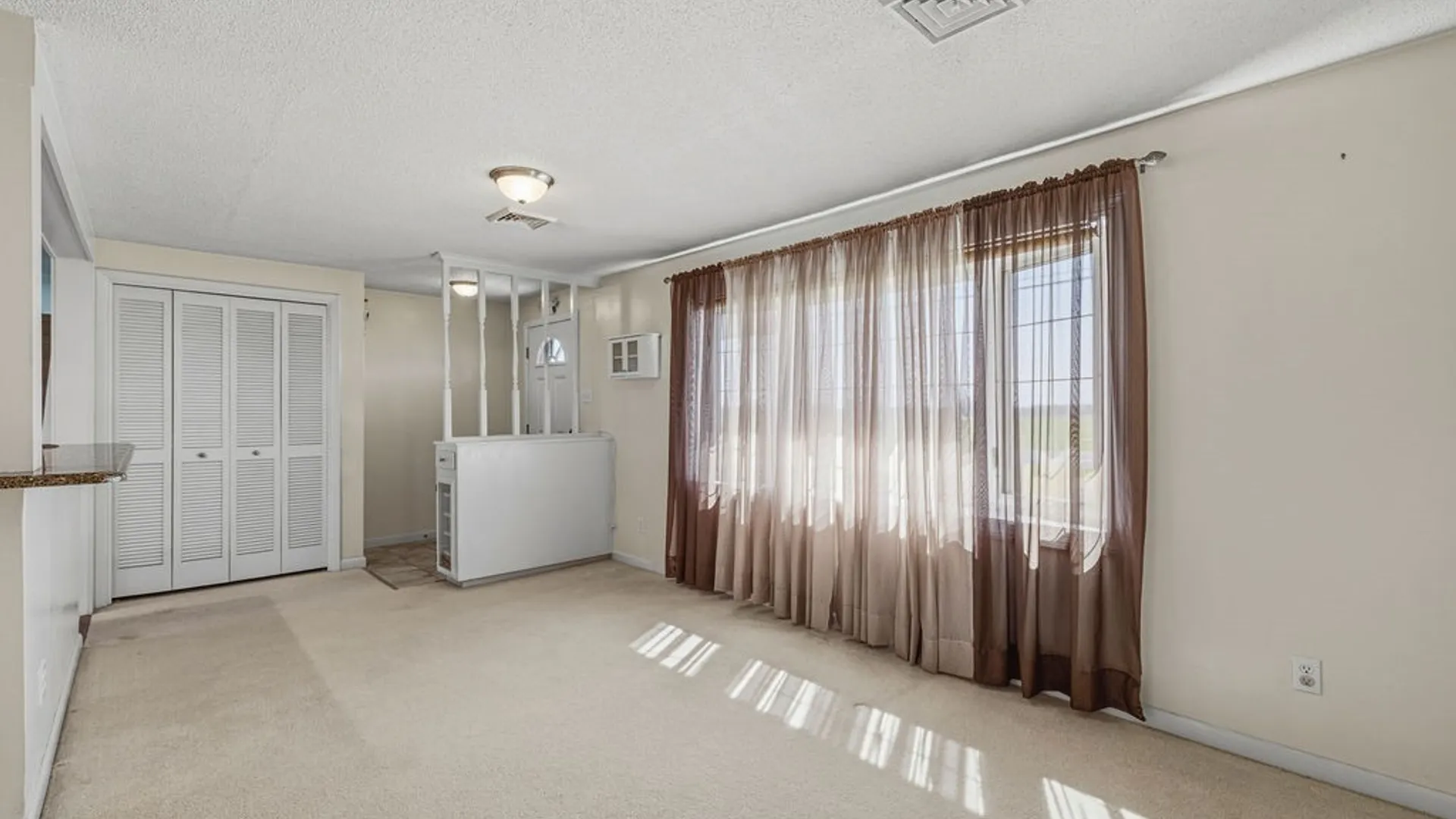 Property at 6261 Nash Road, Wheatfield, NY 14132 10