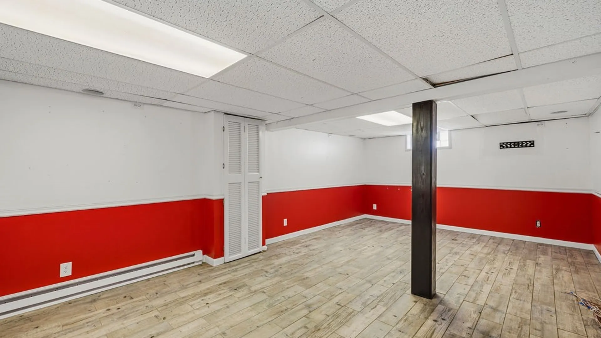 Property at 6261 Nash Road, Wheatfield, NY 14132 26