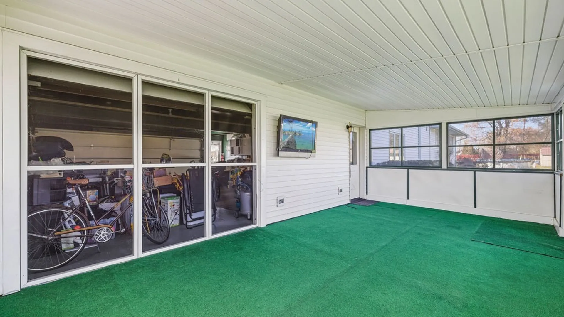 Property at 6261 Nash Road, Wheatfield, NY 14132 27