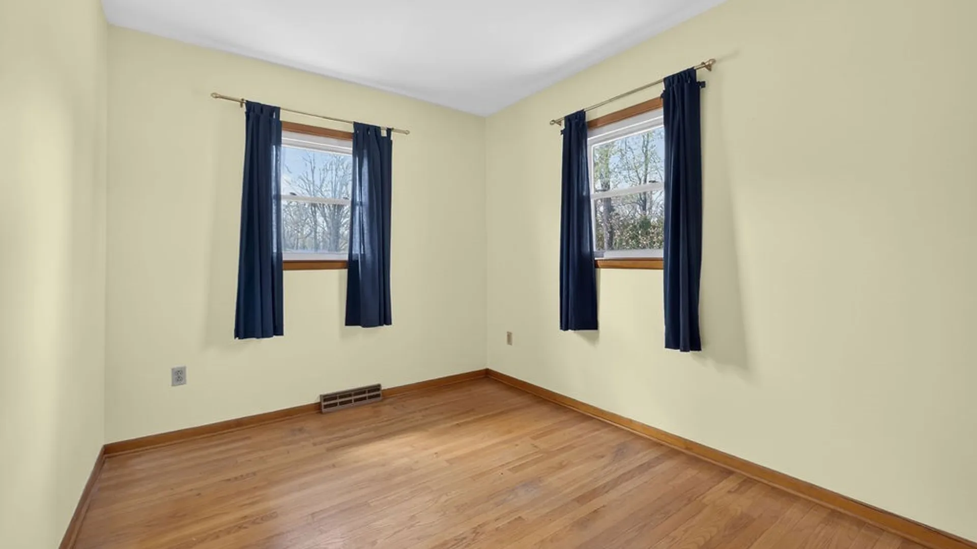Property at 300 Catherine Street, Clay, NY 13212 26