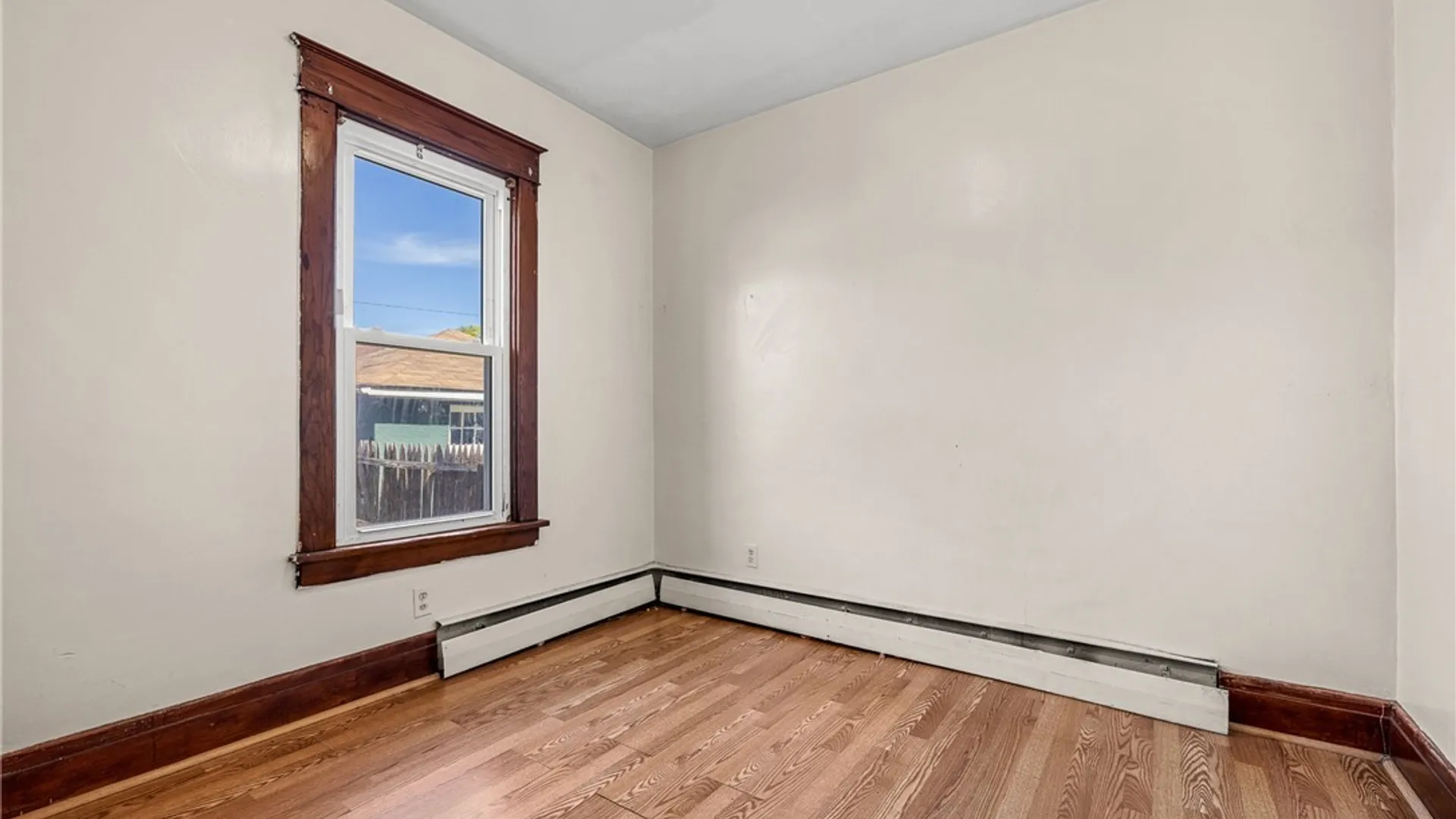 Property at 2240 La Salle Avenue, Niagara Falls, NY 14301 12