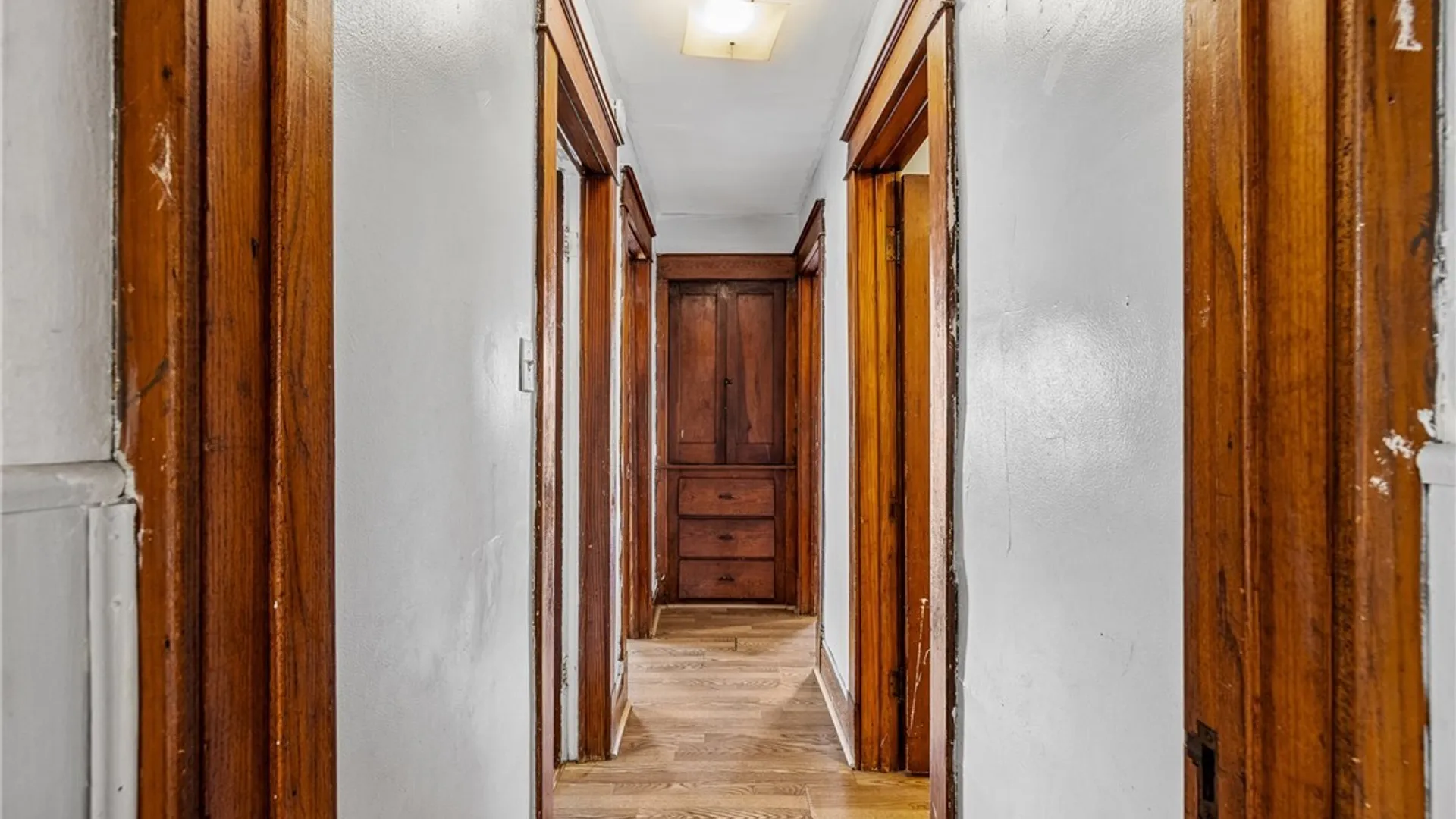 Property at 2240 La Salle Avenue, Niagara Falls, NY 14301 8