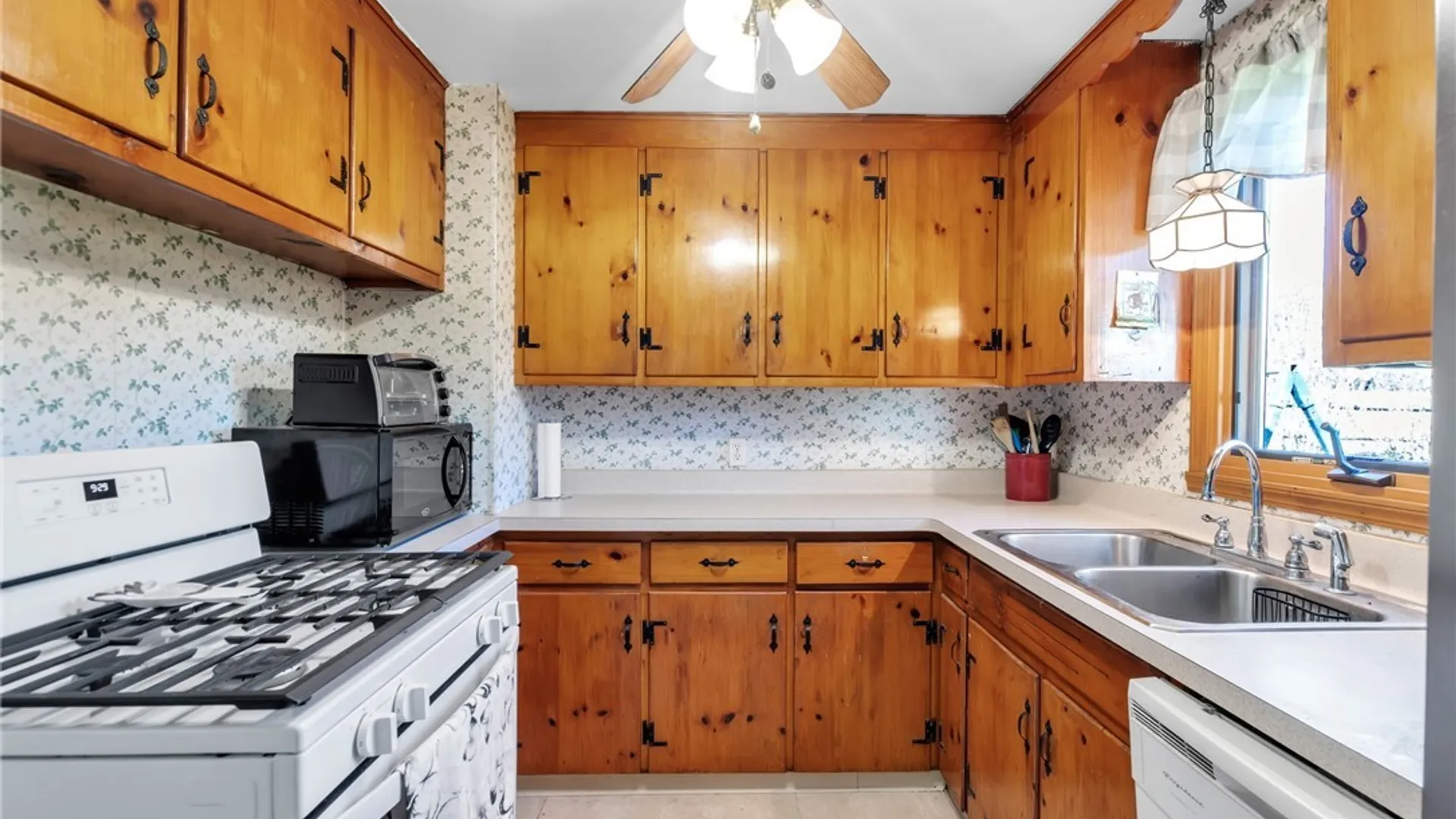 Property at 8 Murray, Tonawanda, NY 14150 15