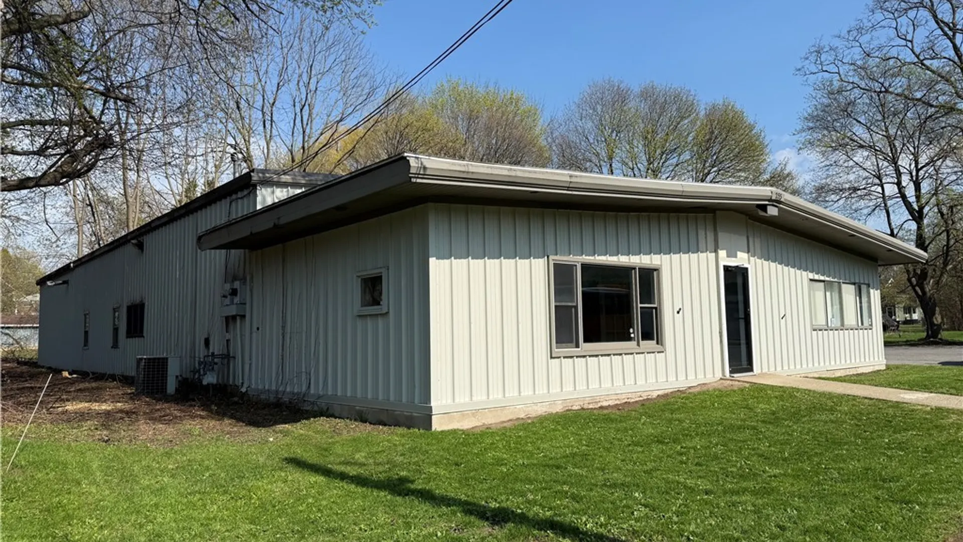 Property at 253-255 10th Street, Oswego, NY 13126 3