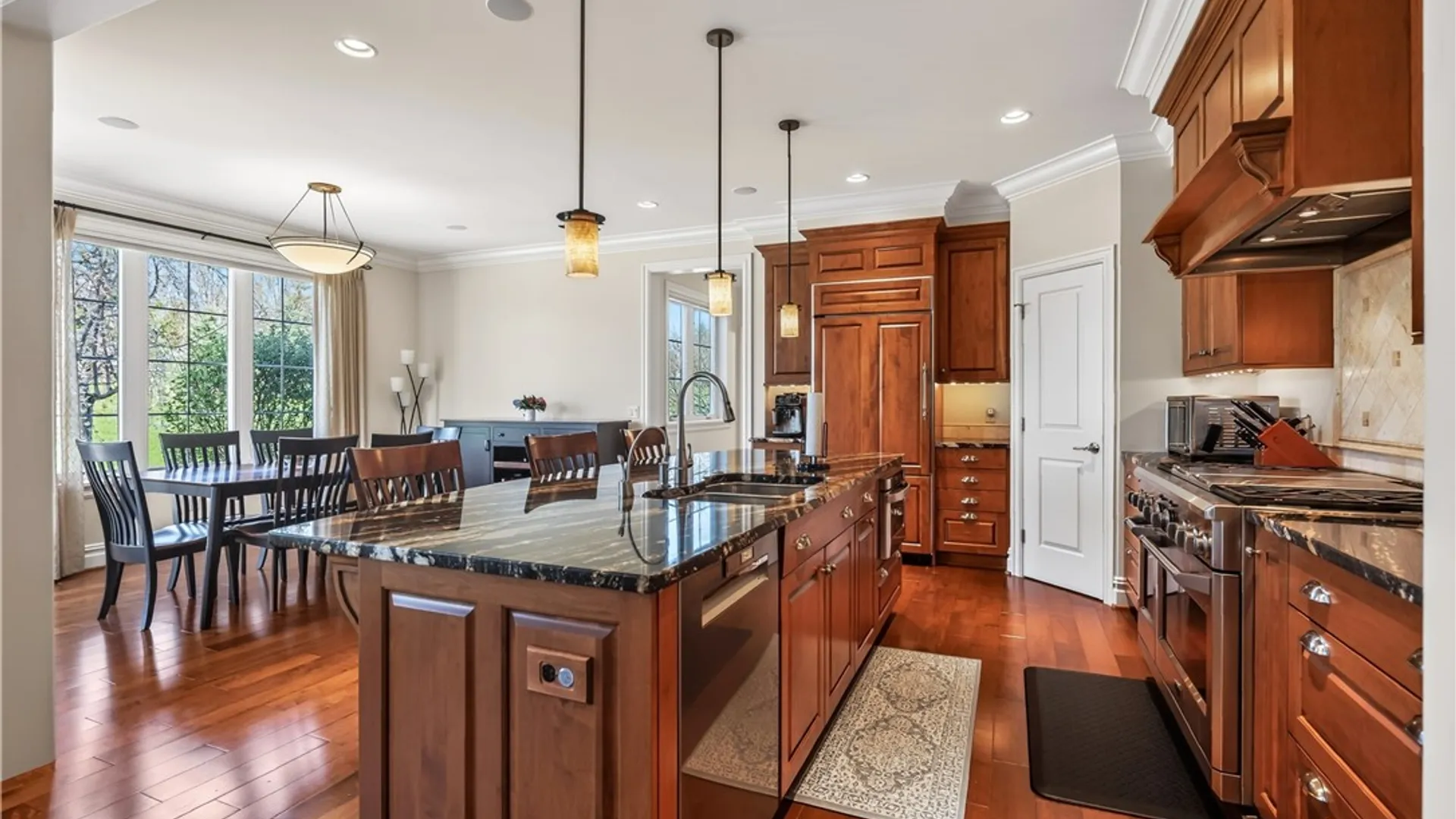 Property at 7 Hawkstone Way, Pittsford, NY 14534 11