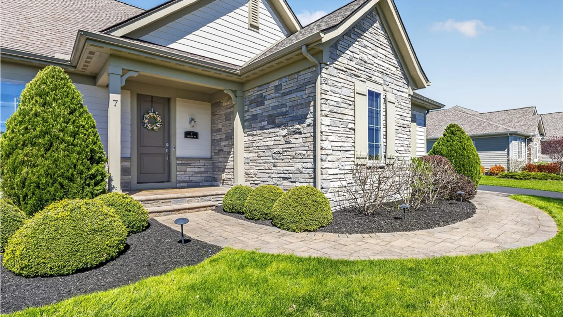Property at 7 Hawkstone Way, Pittsford, NY 14534 2