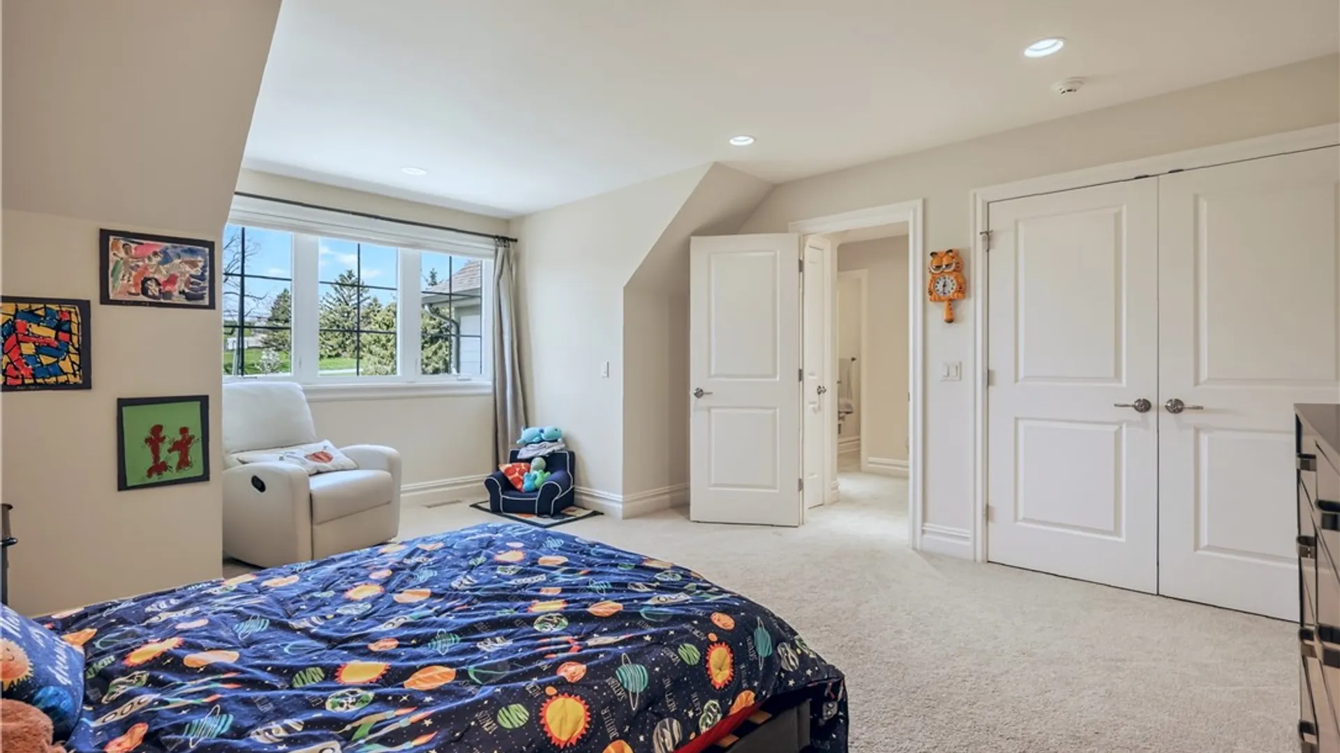 Property at 7 Hawkstone Way, Pittsford, NY 14534 25