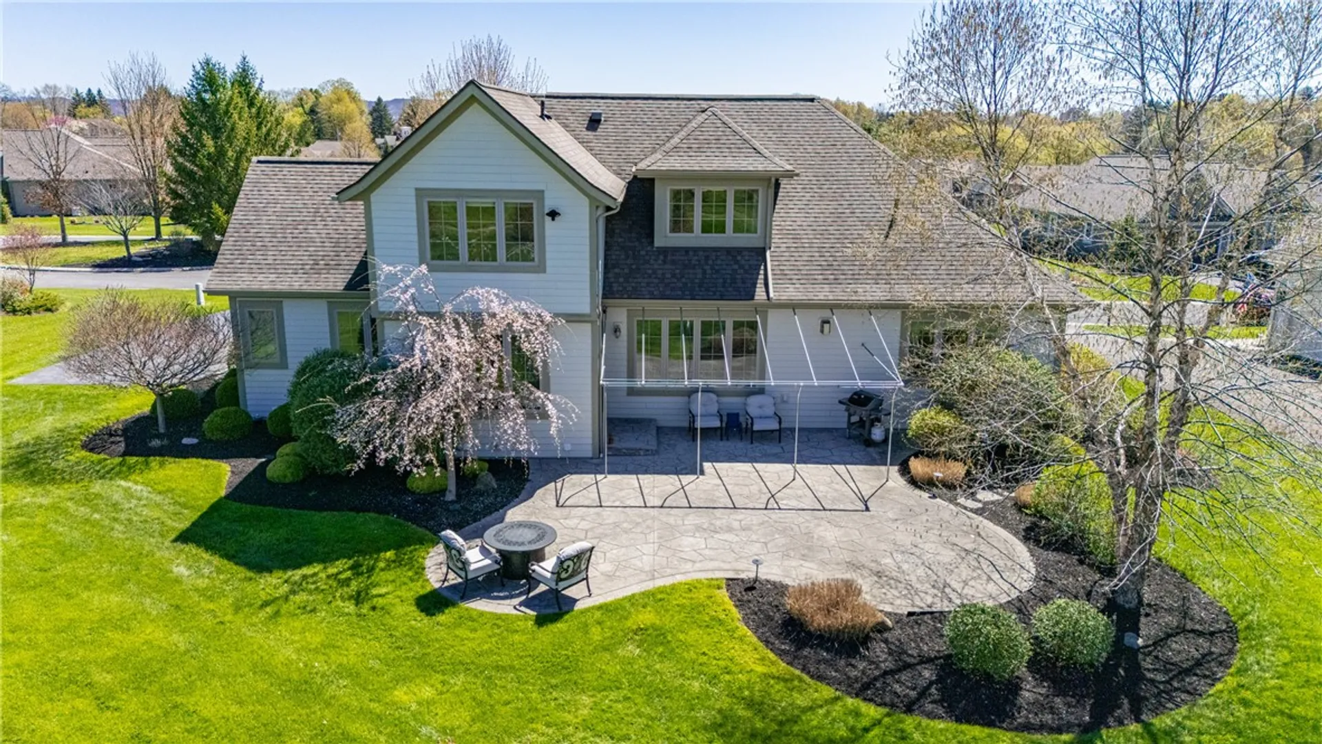 Property at 7 Hawkstone Way, Pittsford, NY 14534 5