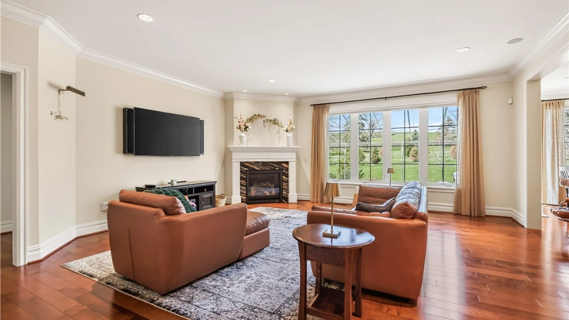 Property at 7 Hawkstone Way, Pittsford, NY 14534 8