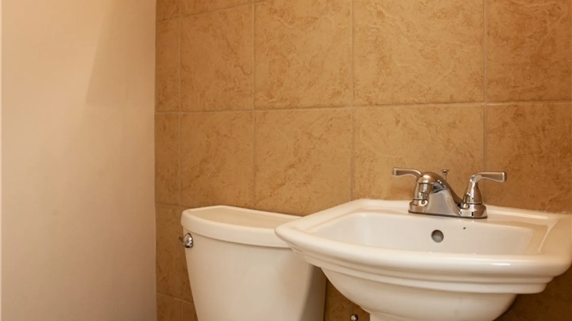 Property at 720 East Avenue, Rochester, NY 14607 16