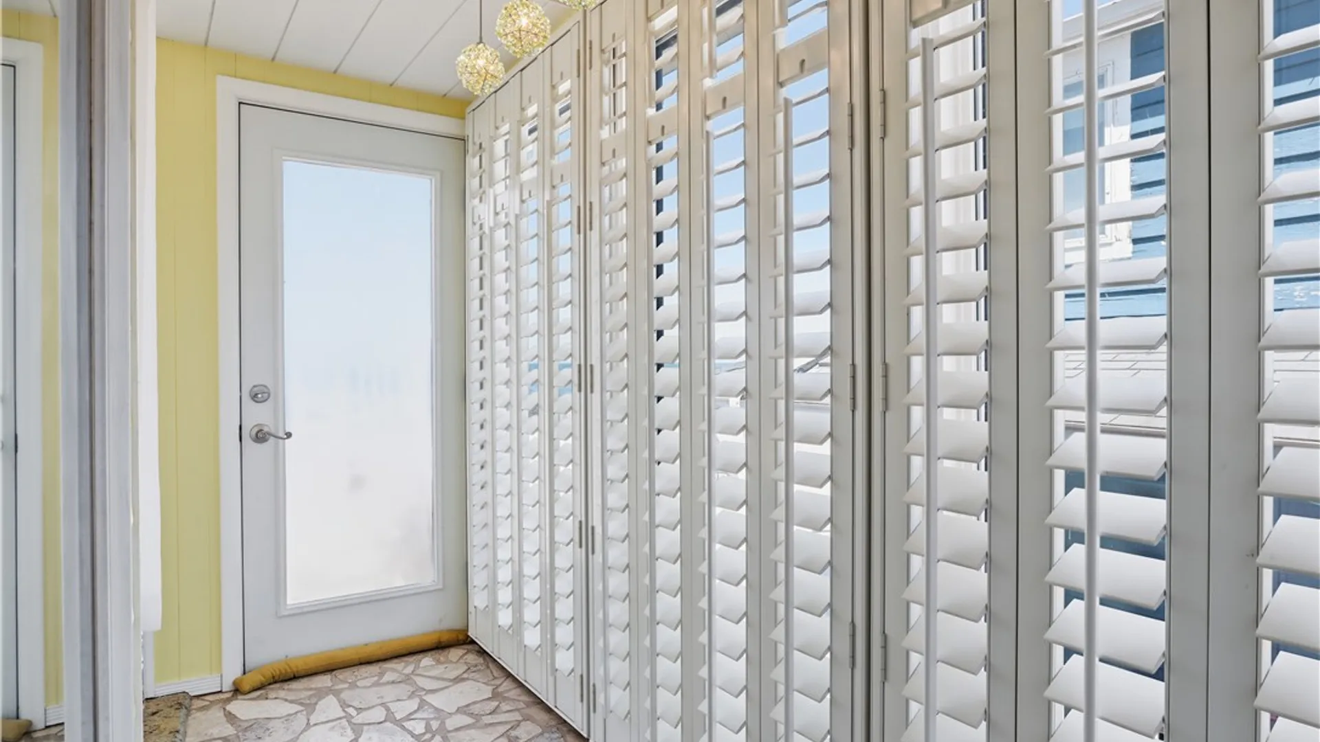 Property at 4877 Culver Road, Irondequoit, NY 14622 8