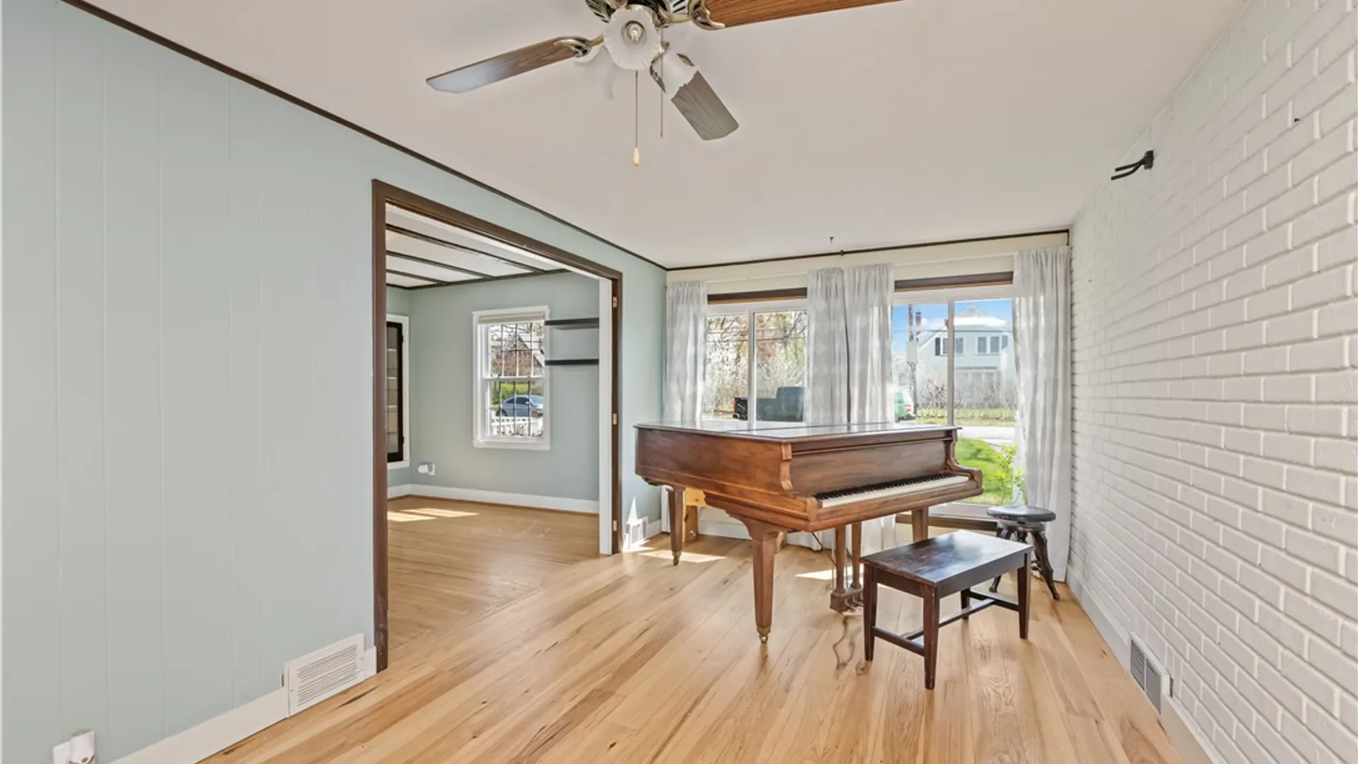 Property at 52 Seneca Road, Irondequoit, NY 14622 11