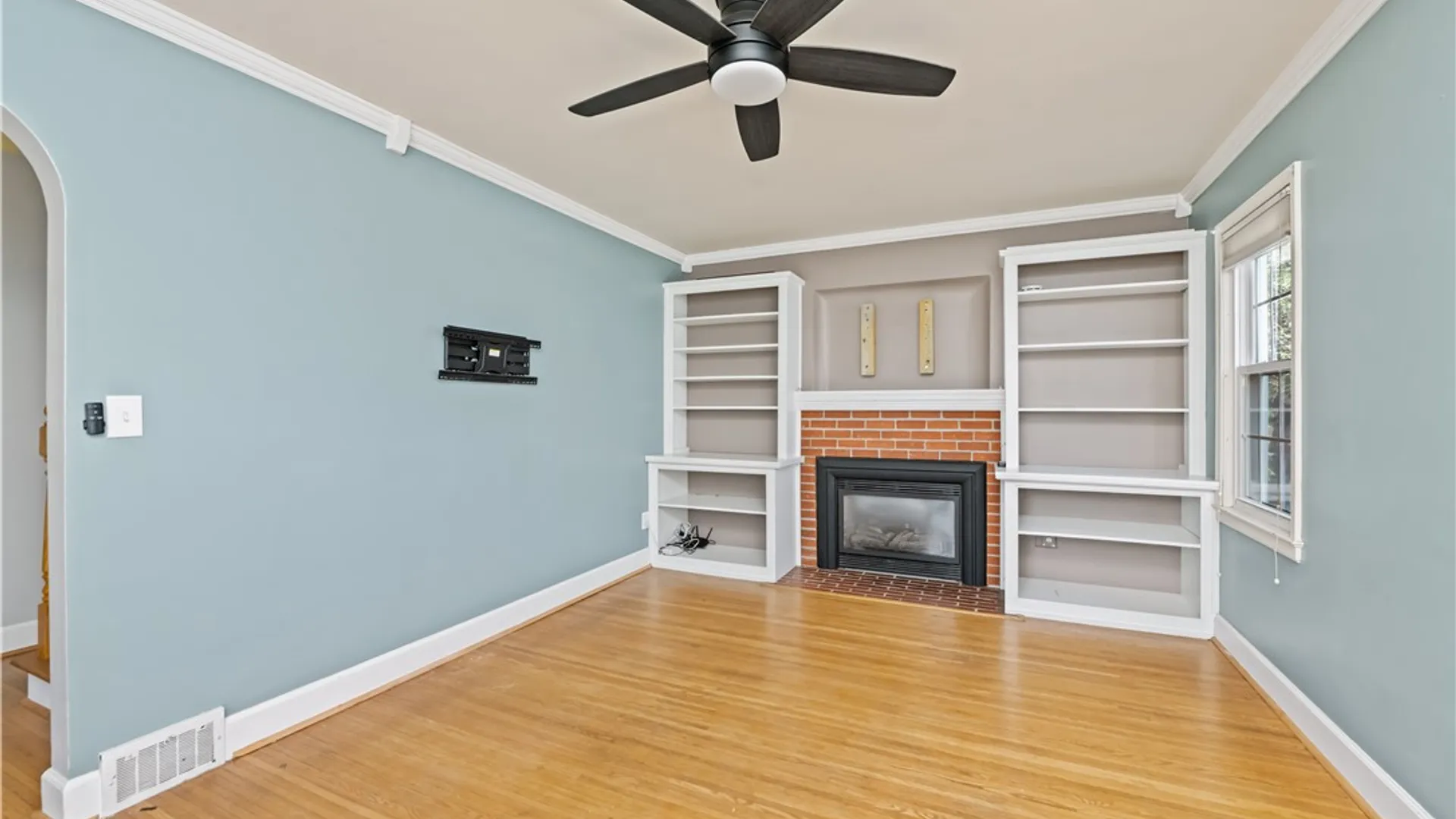 Property at 52 Seneca Road, Irondequoit, NY 14622 7