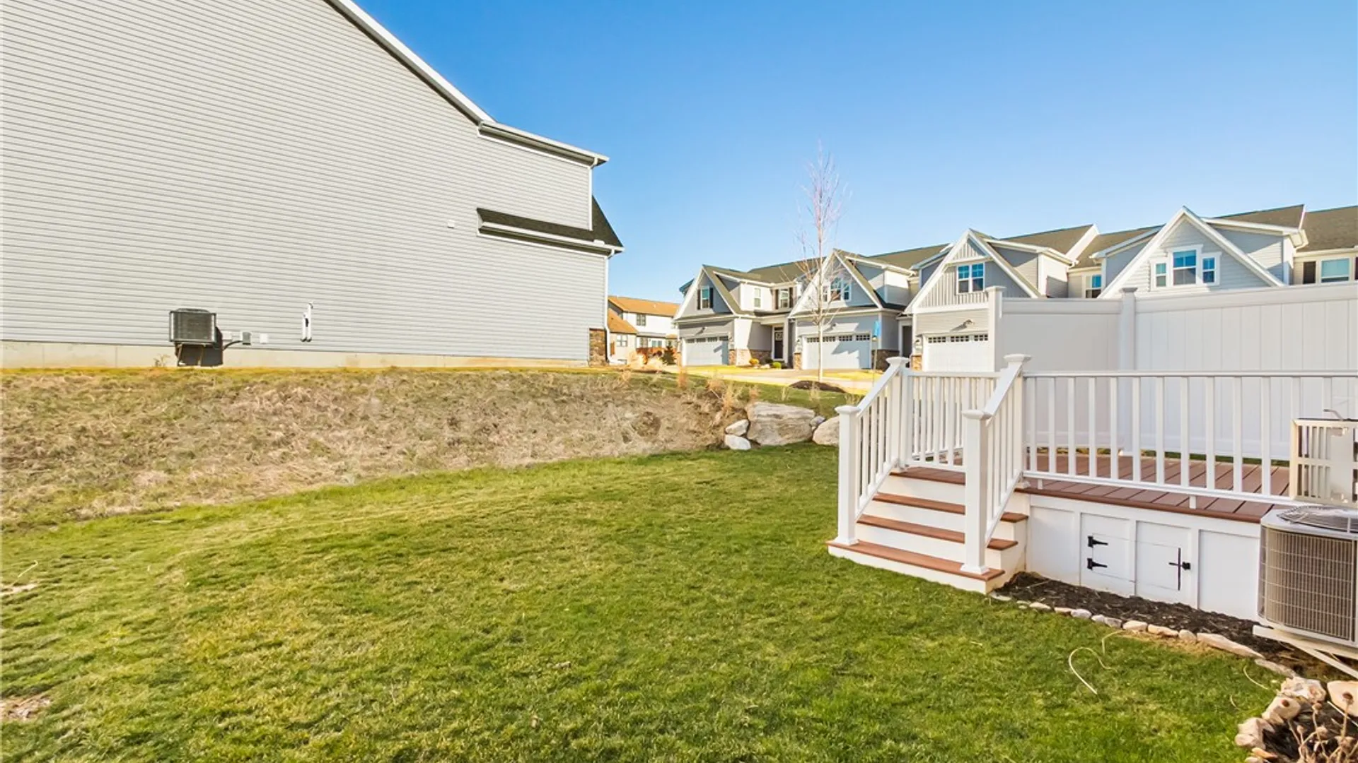 Property at 21 Keuka Lane, Canandaigua City, NY 14424 36