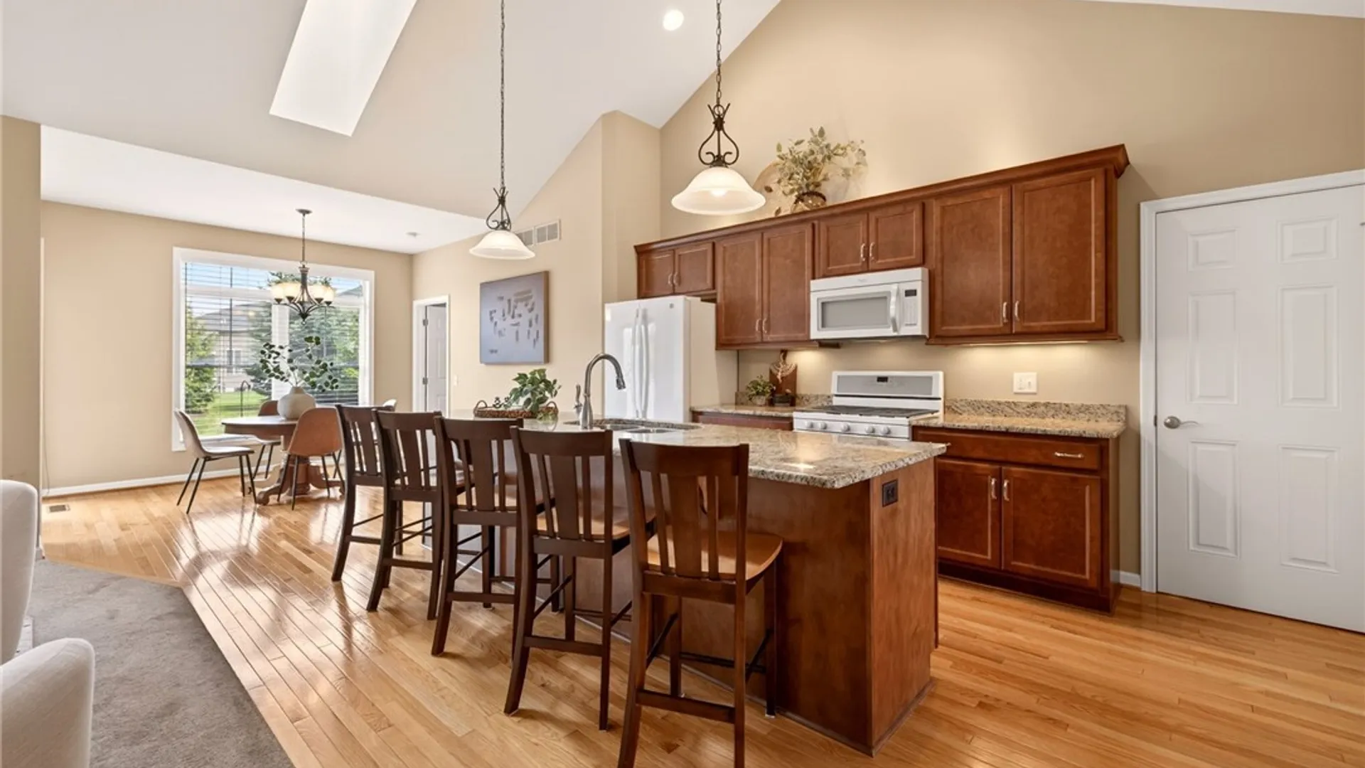 Property at 1345 Ashwood Ln, Victor, NY 14546 11