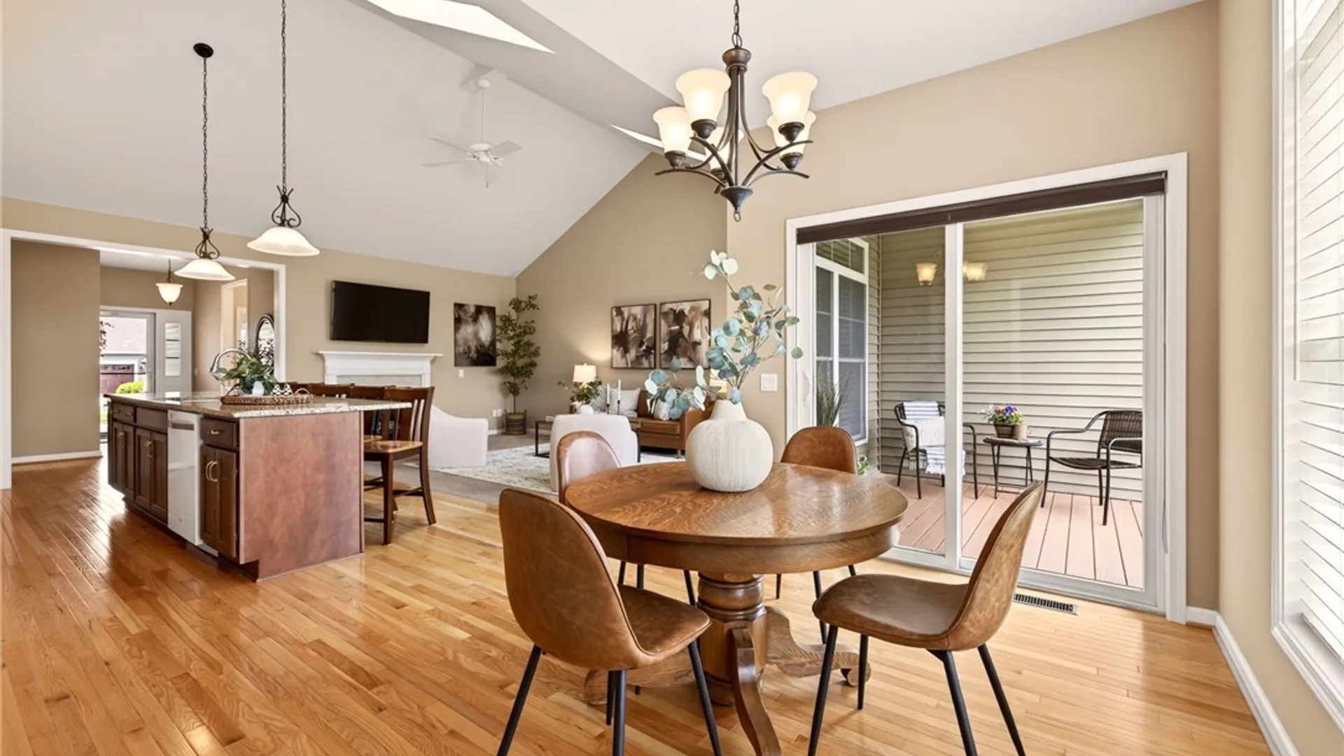 Property at 1345 Ashwood Ln, Victor, NY 14546 12