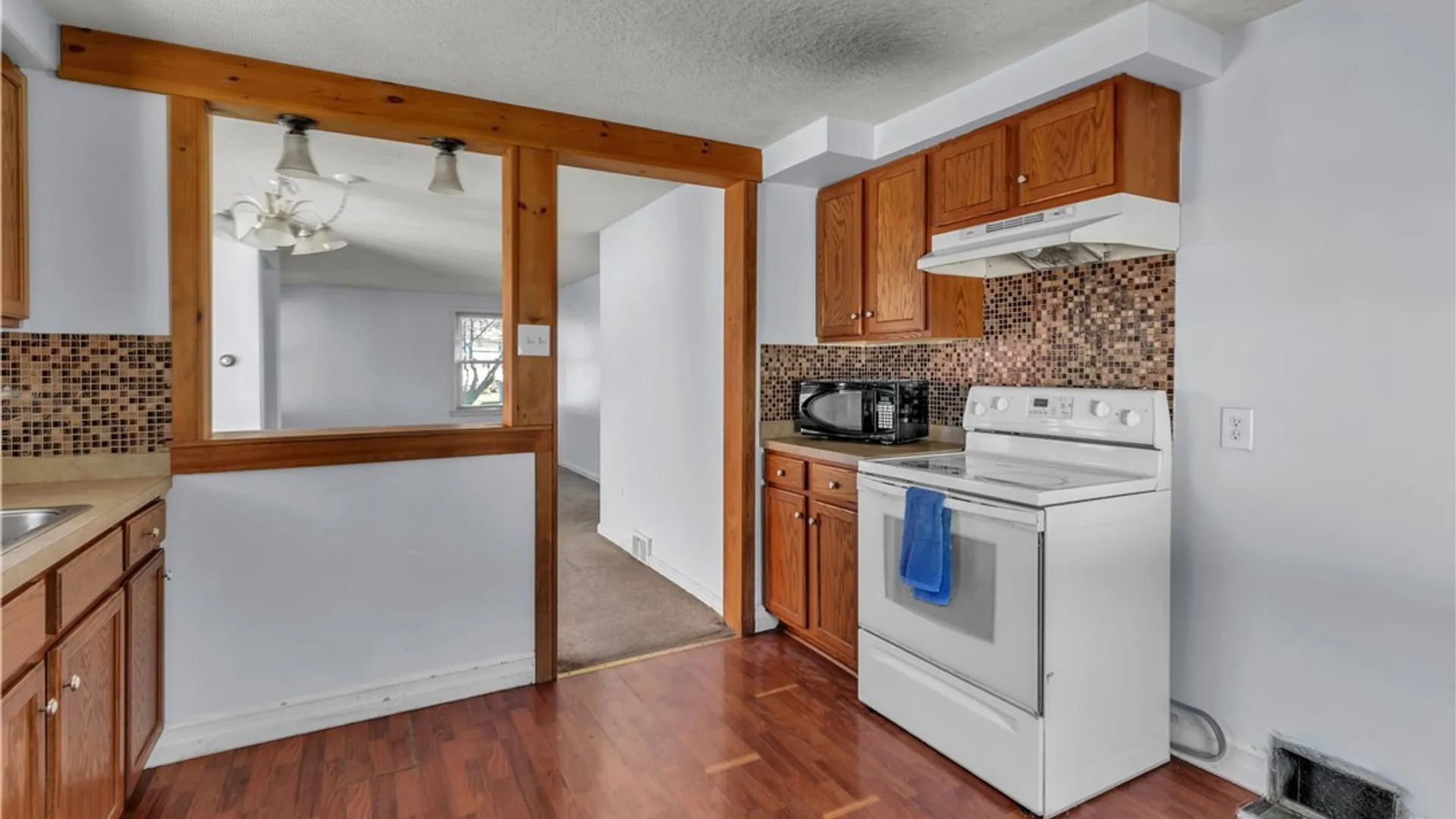 Property at 1550 Eggert Road, Amherst, NY 14226 12