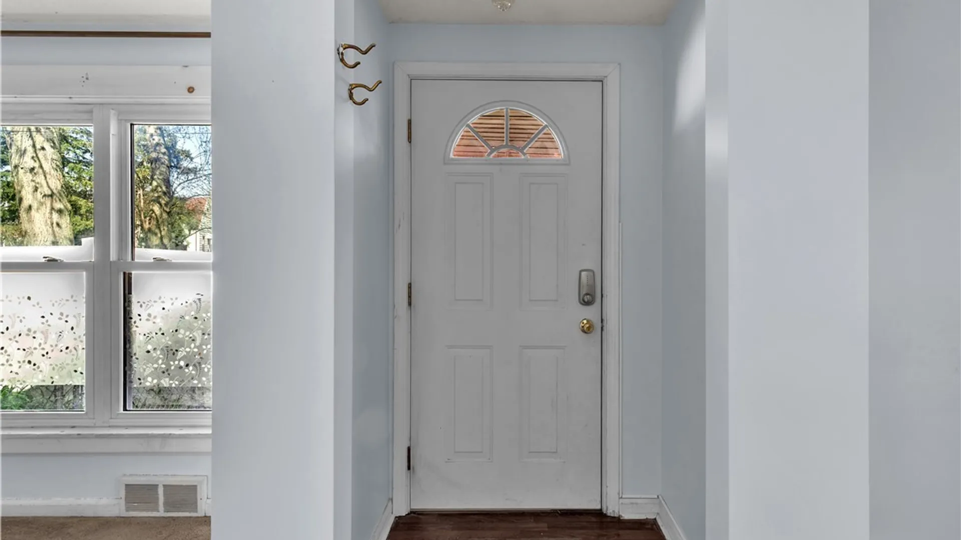 Property at 1550 Eggert Road, Amherst, NY 14226 2