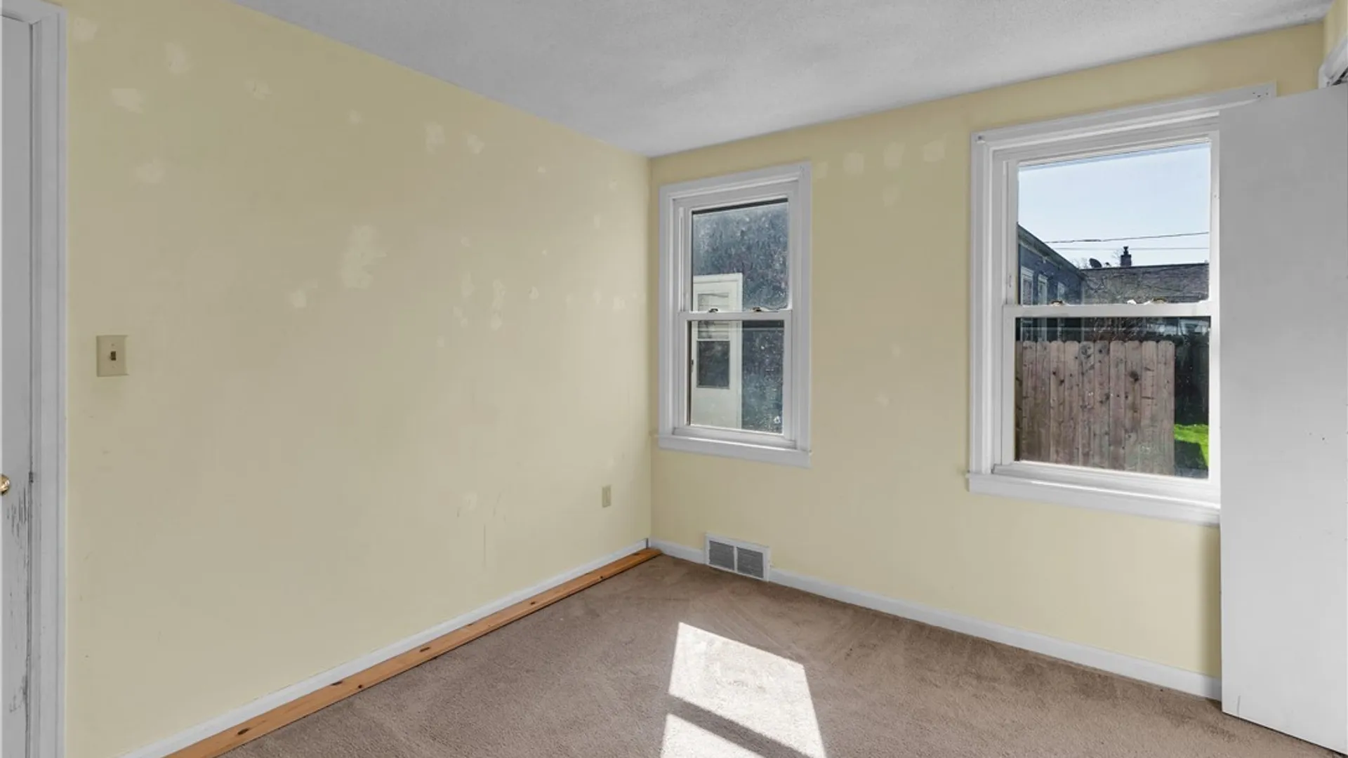 Property at 1550 Eggert Road, Amherst, NY 14226 21