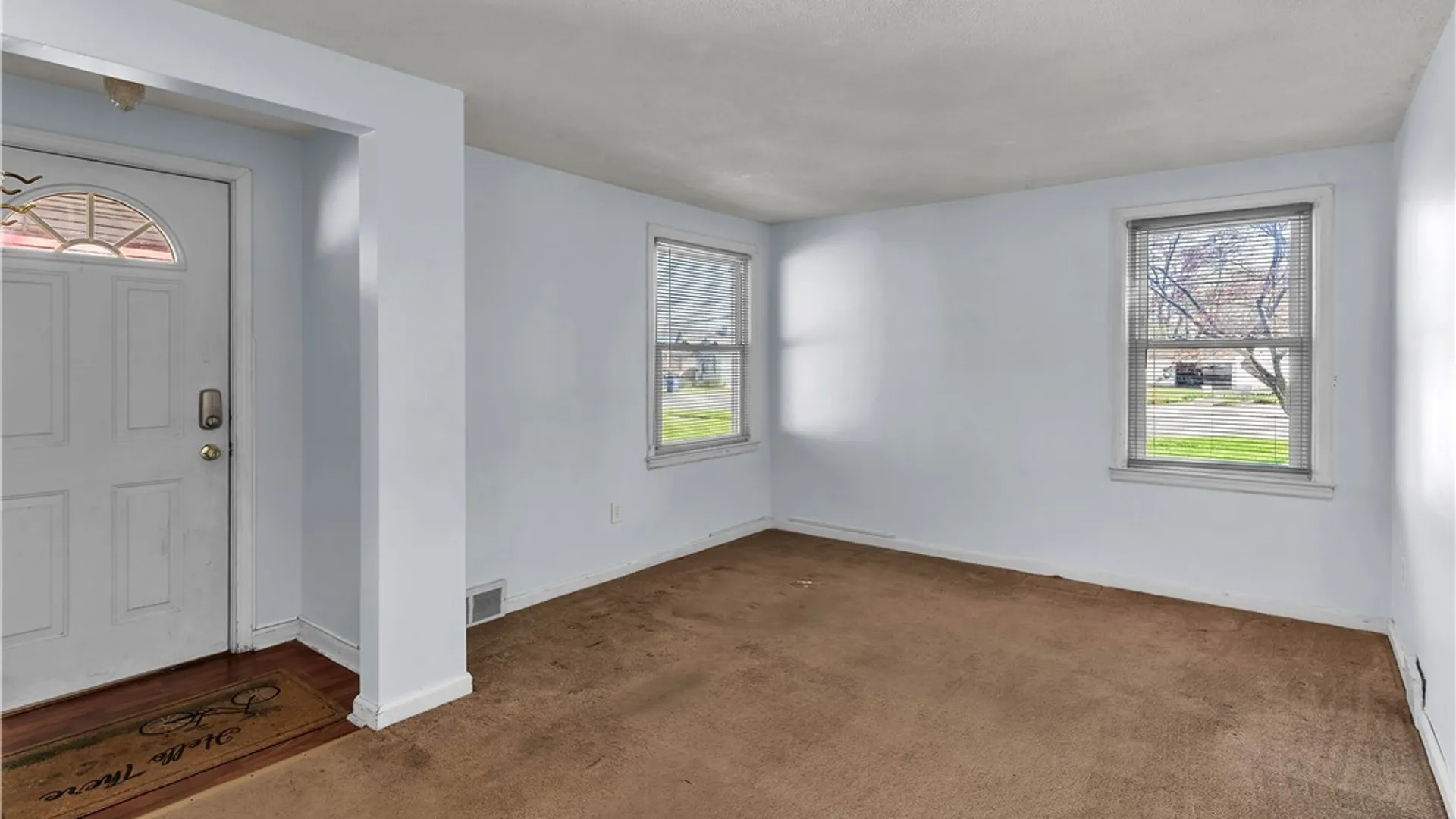 Property at 1550 Eggert Road, Amherst, NY 14226 3