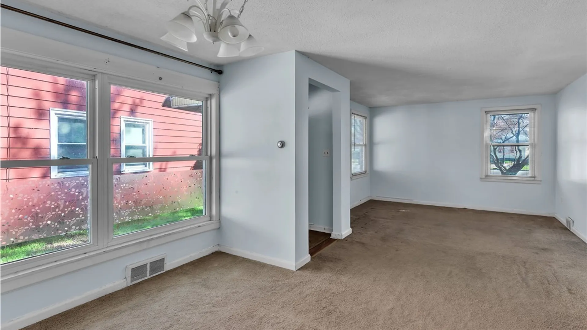 Property at 1550 Eggert Road, Amherst, NY 14226 6