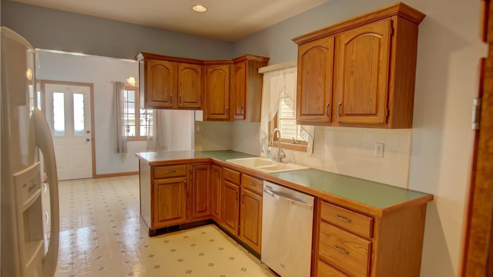 Property at 122 Trowbridge Street, Buffalo, NY 14220 13