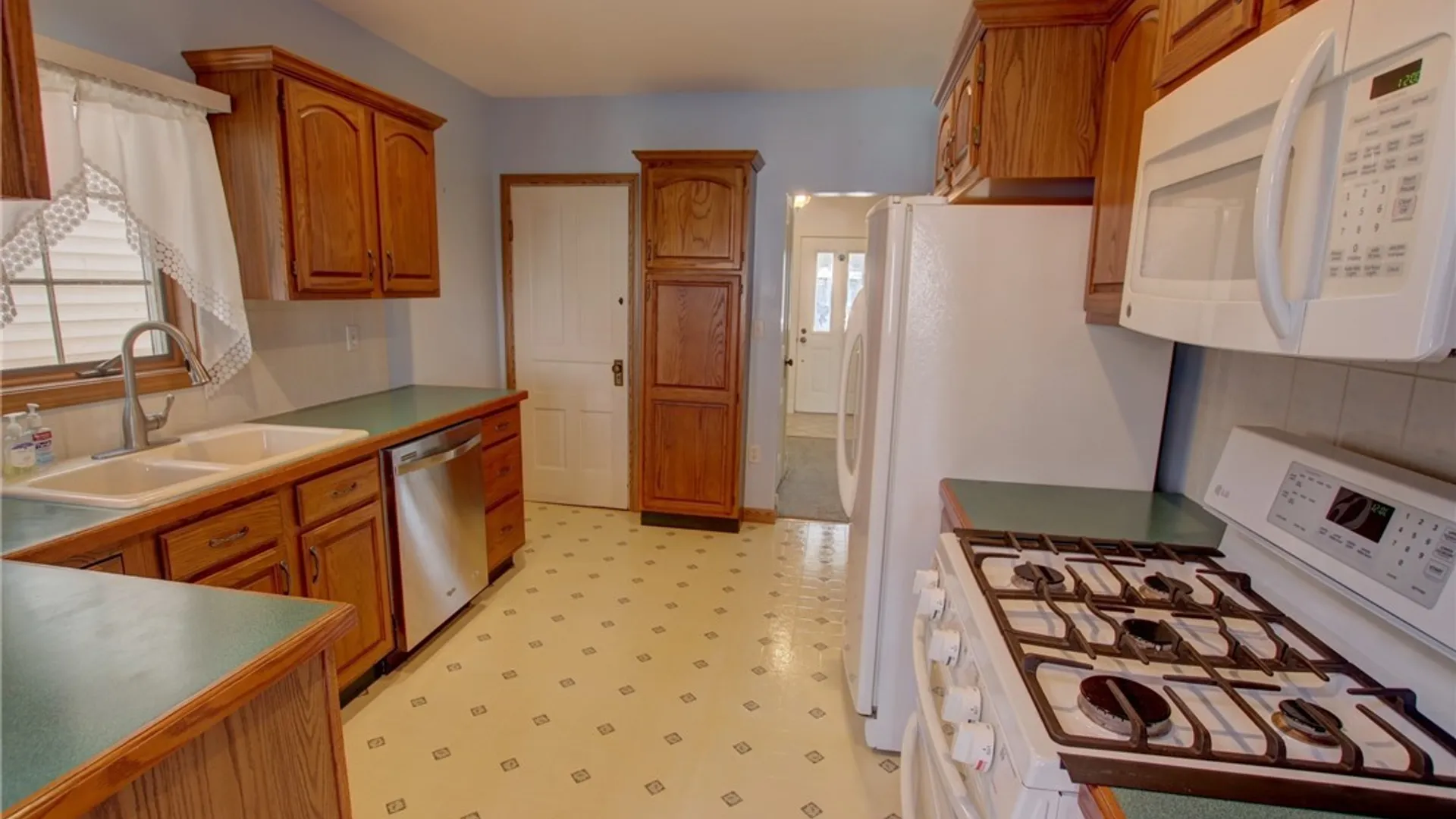 Property at 122 Trowbridge Street, Buffalo, NY 14220 16