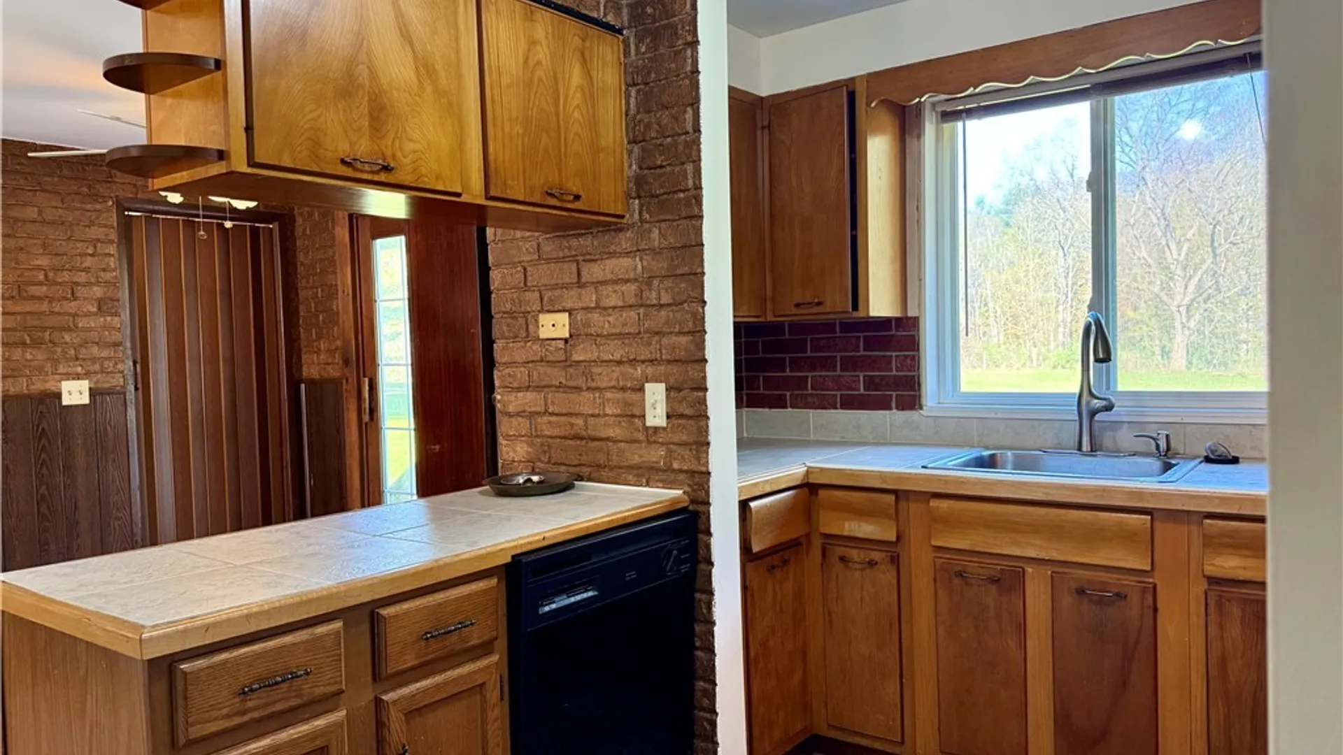 Property at 7928 Morgan Road, Clay, NY 13090 15