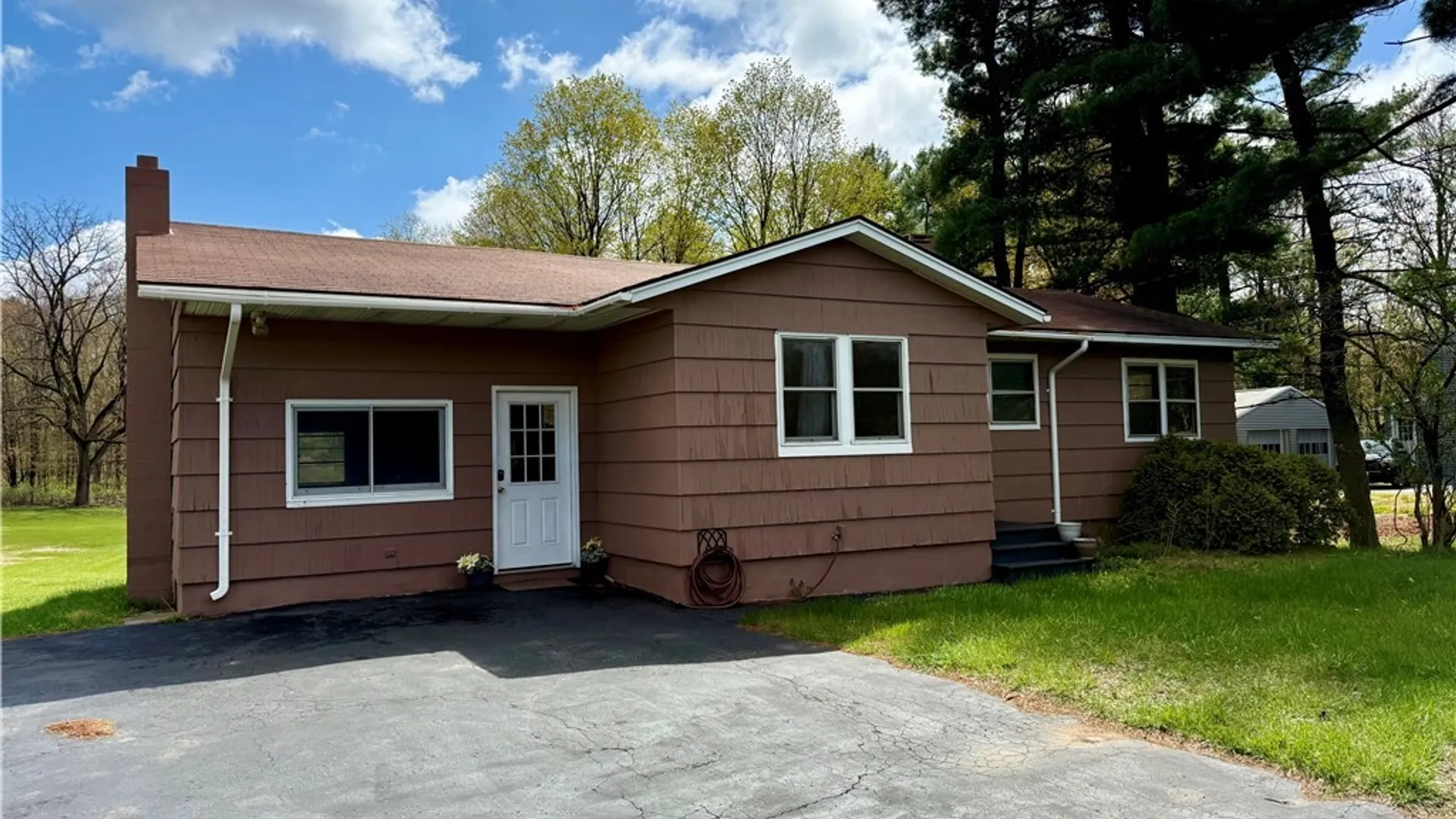 Property at 7928 Morgan Road, Clay, NY 13090 2