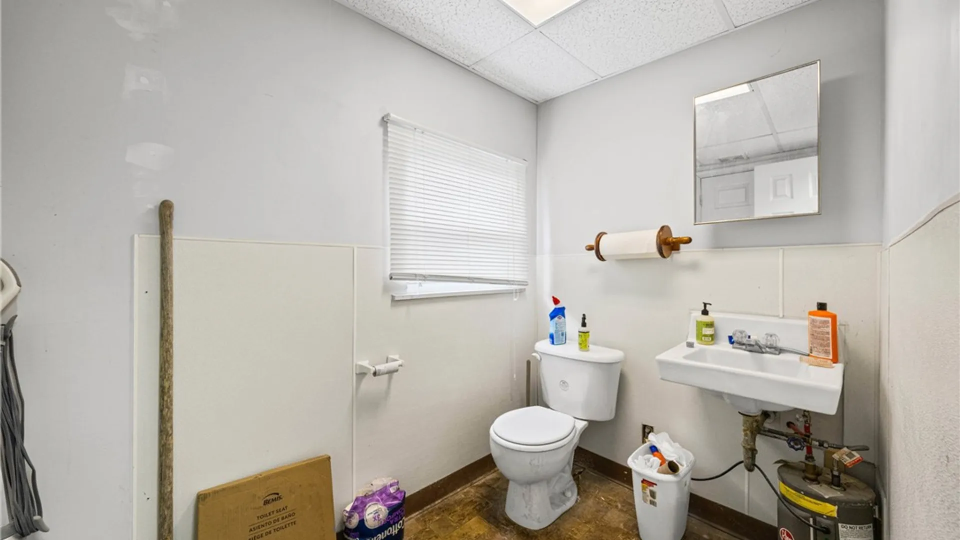 Property at 401 Elm Street, East Rochester, NY 14445 41