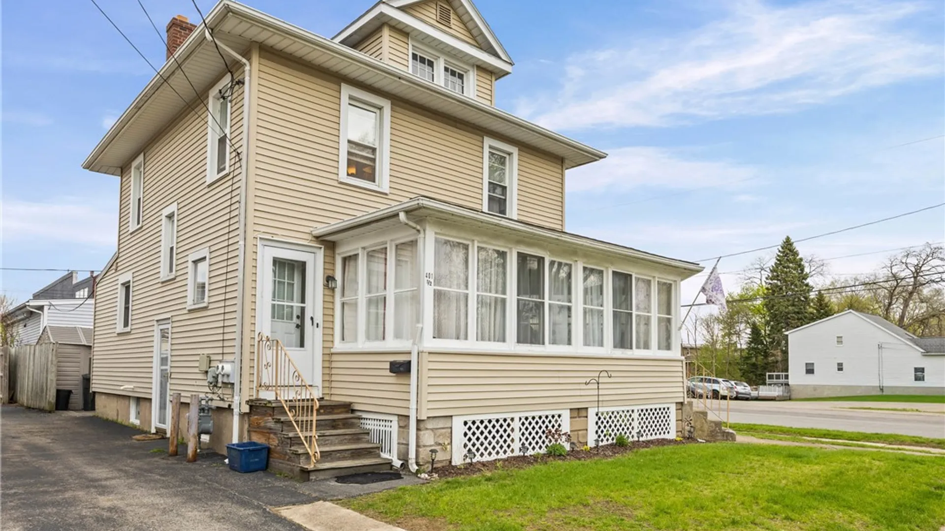 Property at 401 Elm Street, East Rochester, NY 14445 5