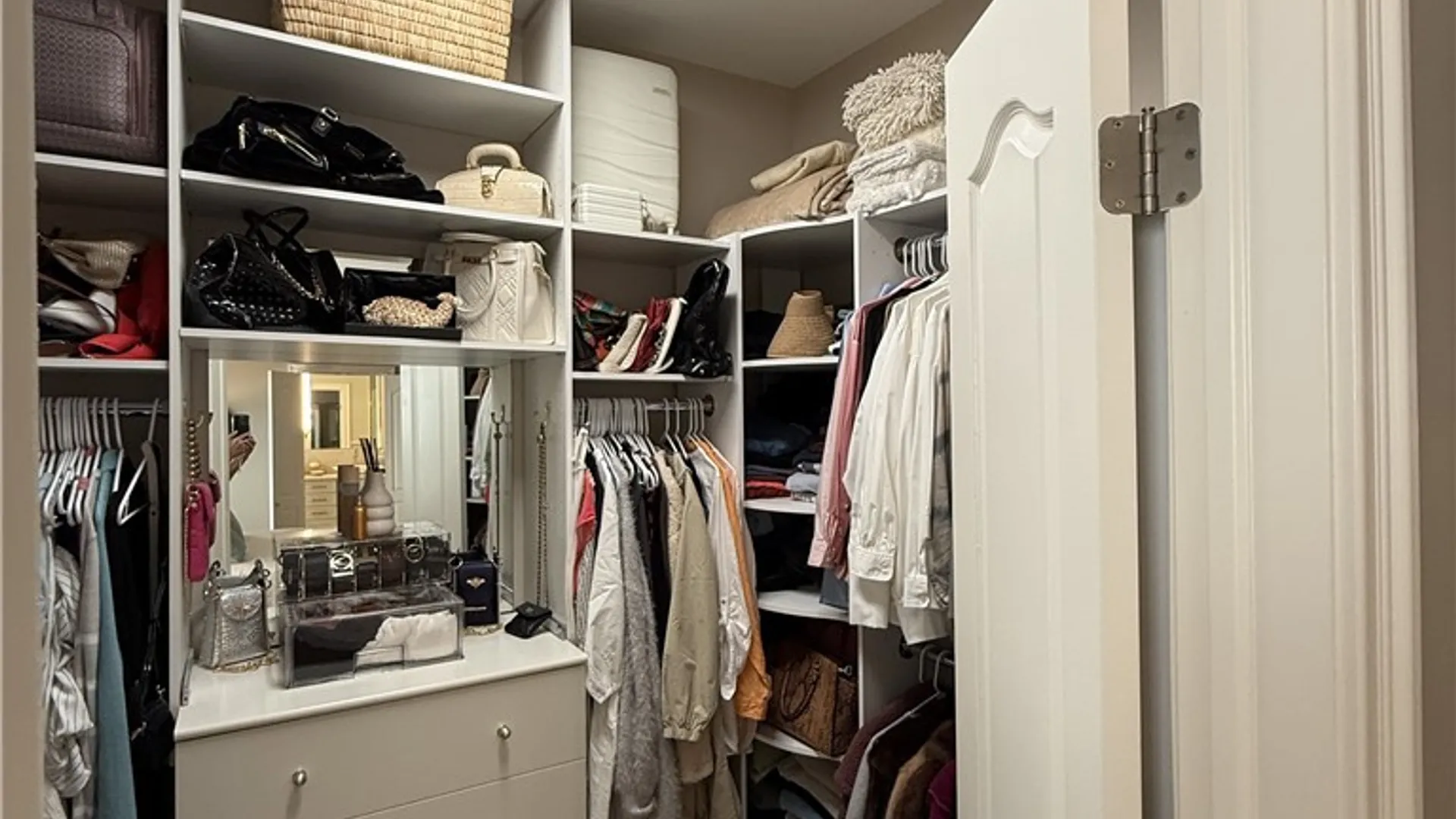 Property at 109 Shire Way, Camillus, NY 13031 18