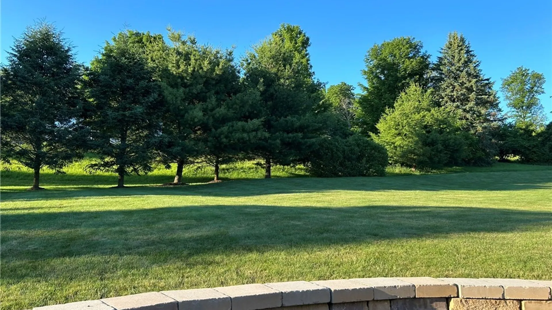 Property at 109 Shire Way, Camillus, NY 13031 35