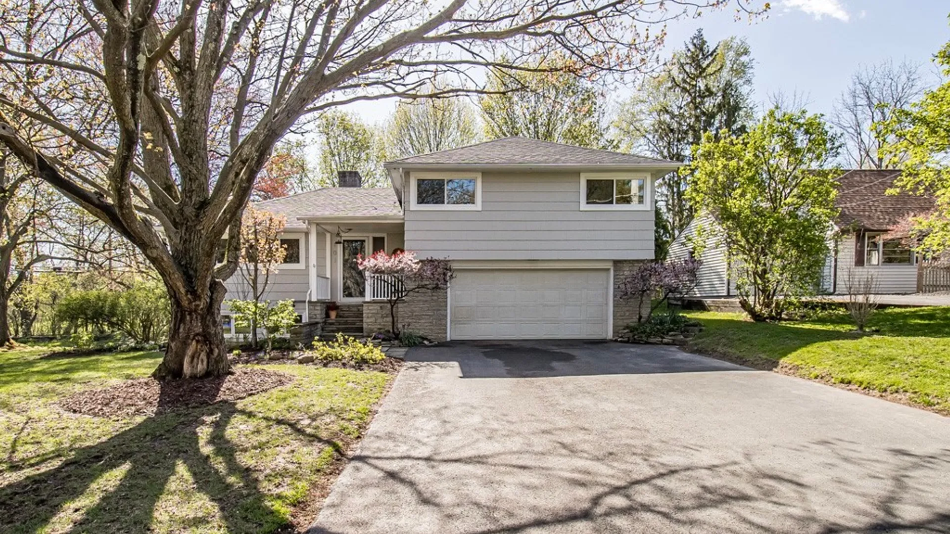 Property at 101 Fiordon Road, DeWitt, NY 13214 2