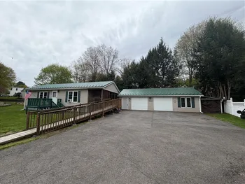 Property at 9 Delaware Avenue, Sidney, NY 13838