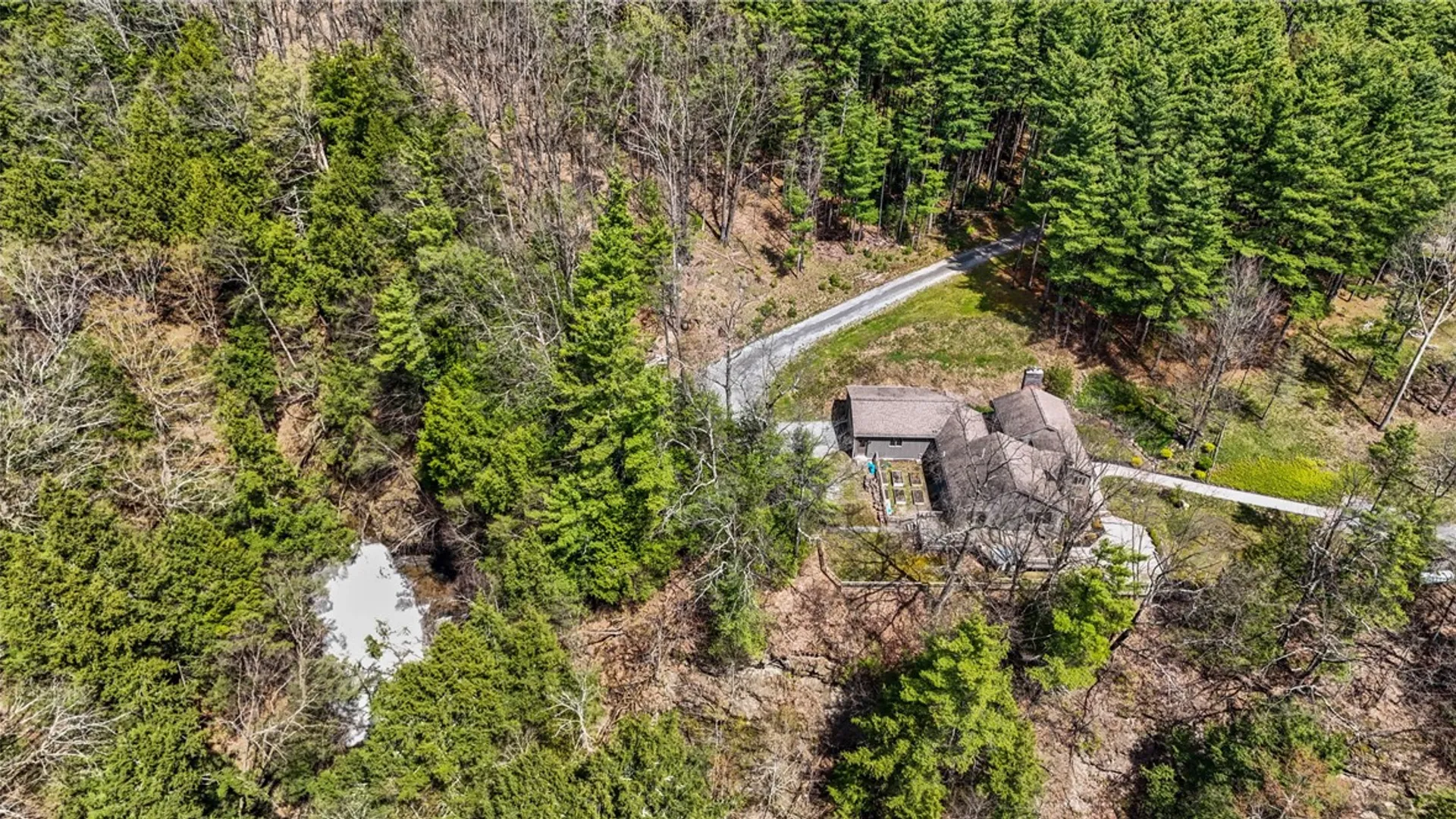 Property at 8122 W Hollow Road, Naples, NY 14512 45