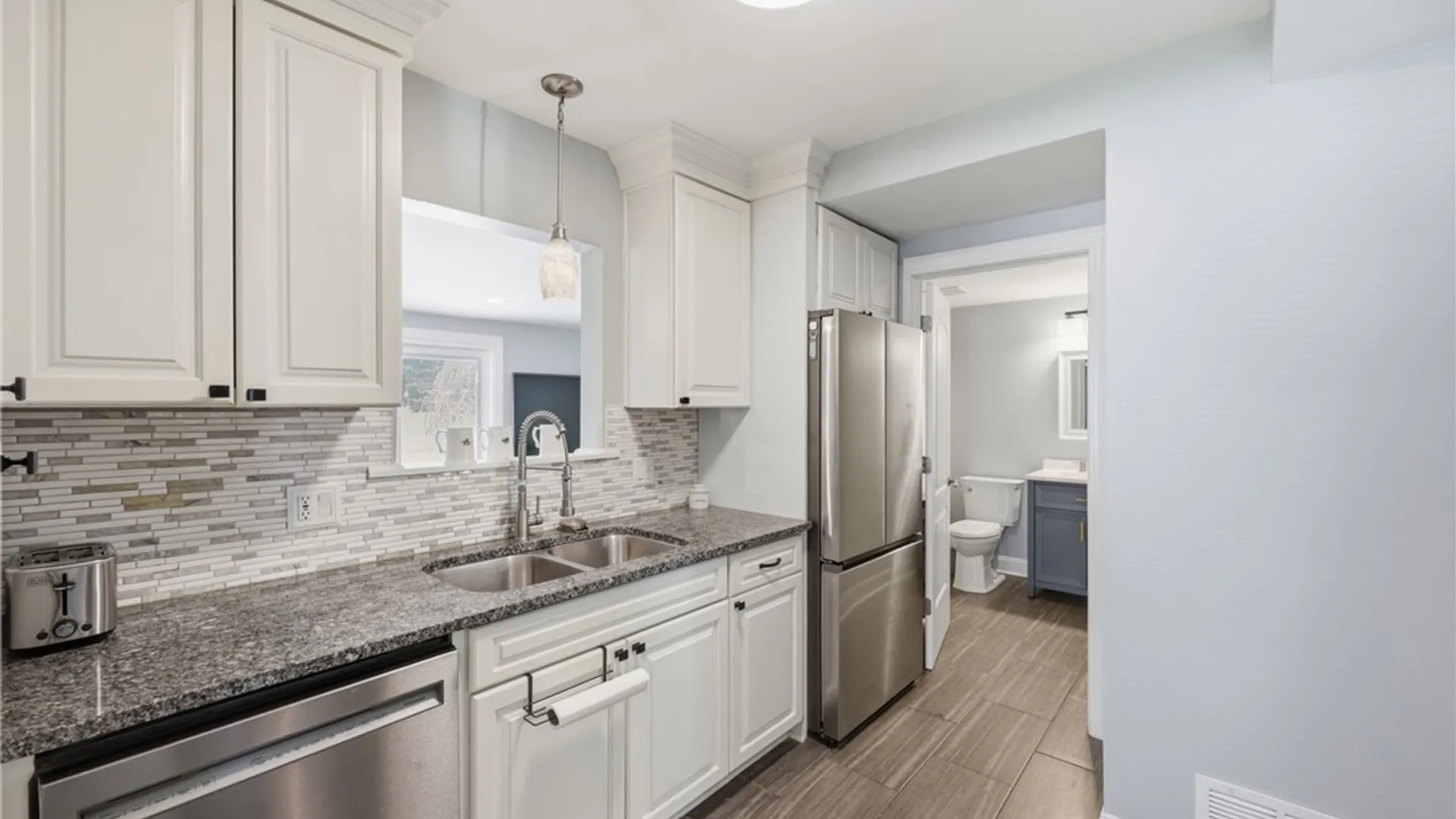 Property at 82 Allendale Road, West Seneca, NY 14224 11