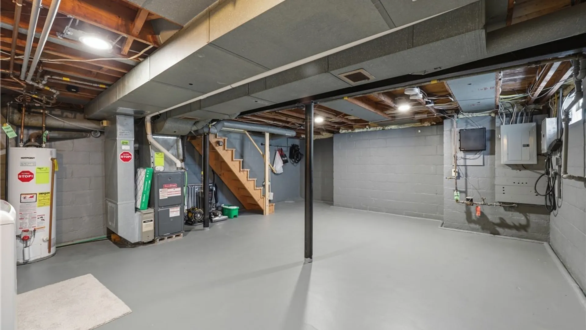 Property at 82 Allendale Road, West Seneca, NY 14224 32