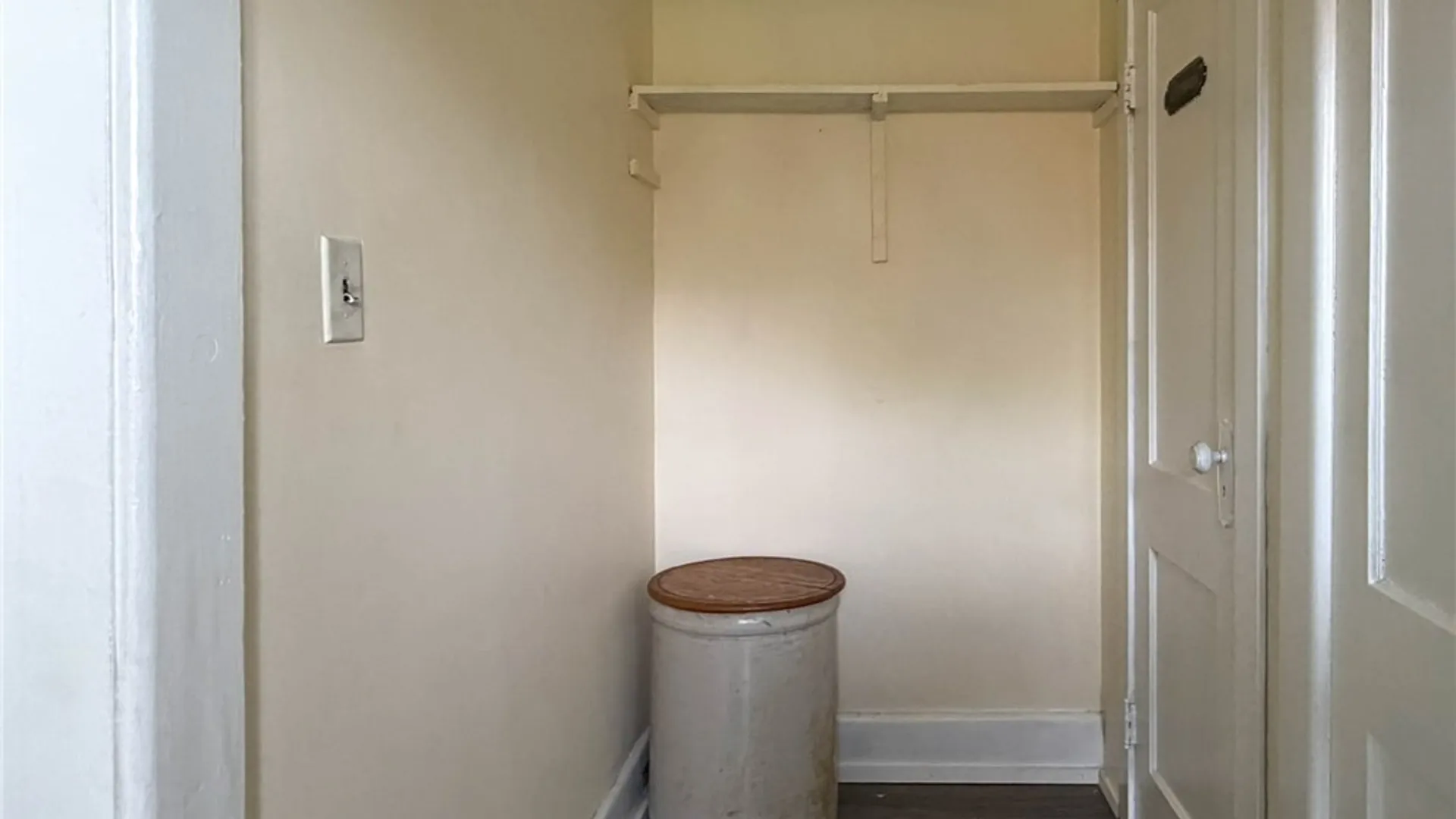 Property at 19 Rose Place, Utica, NY 13502 17