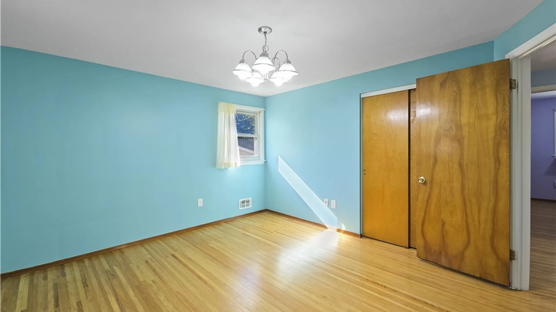 Property at 61 Debby Lane, Gates, NY 14606 41