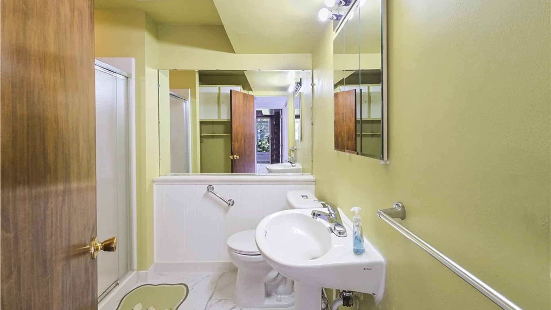 Property at 61 Debby Lane, Gates, NY 14606 43