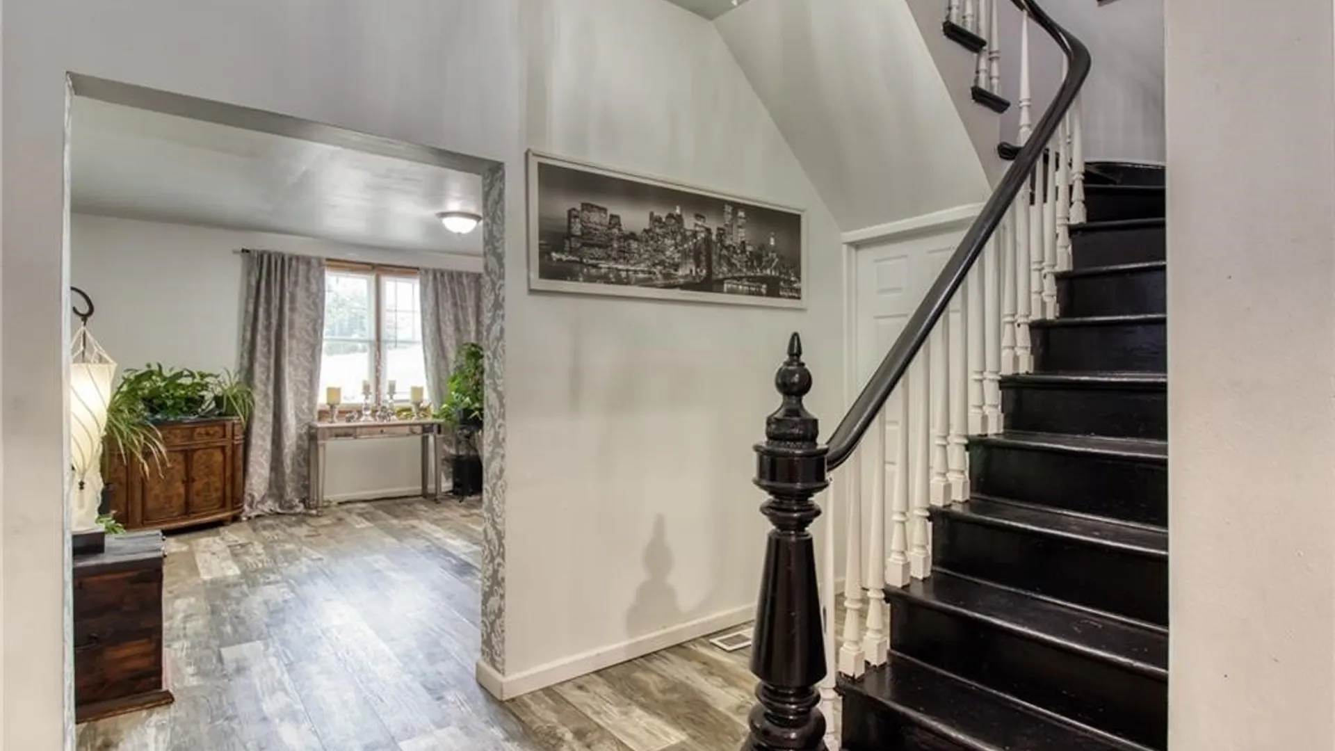 Property at 145 10th Street, Buffalo, NY 14201 5