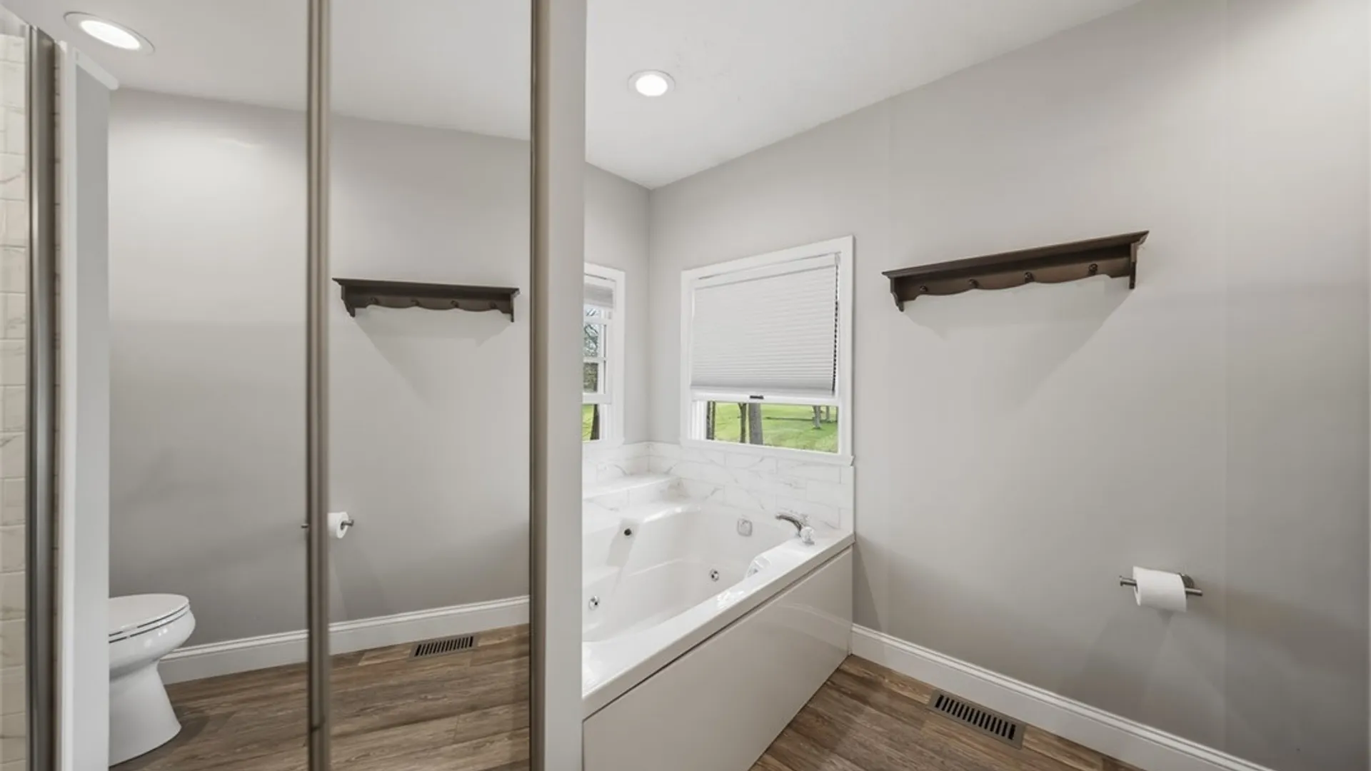 Property at 3460 Woodlands Circle, Walworth, NY 14502 32