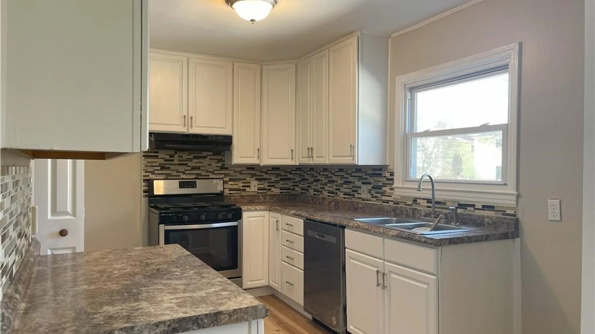 Property at 6435 Wells Drive, DeWitt, NY 13057 5